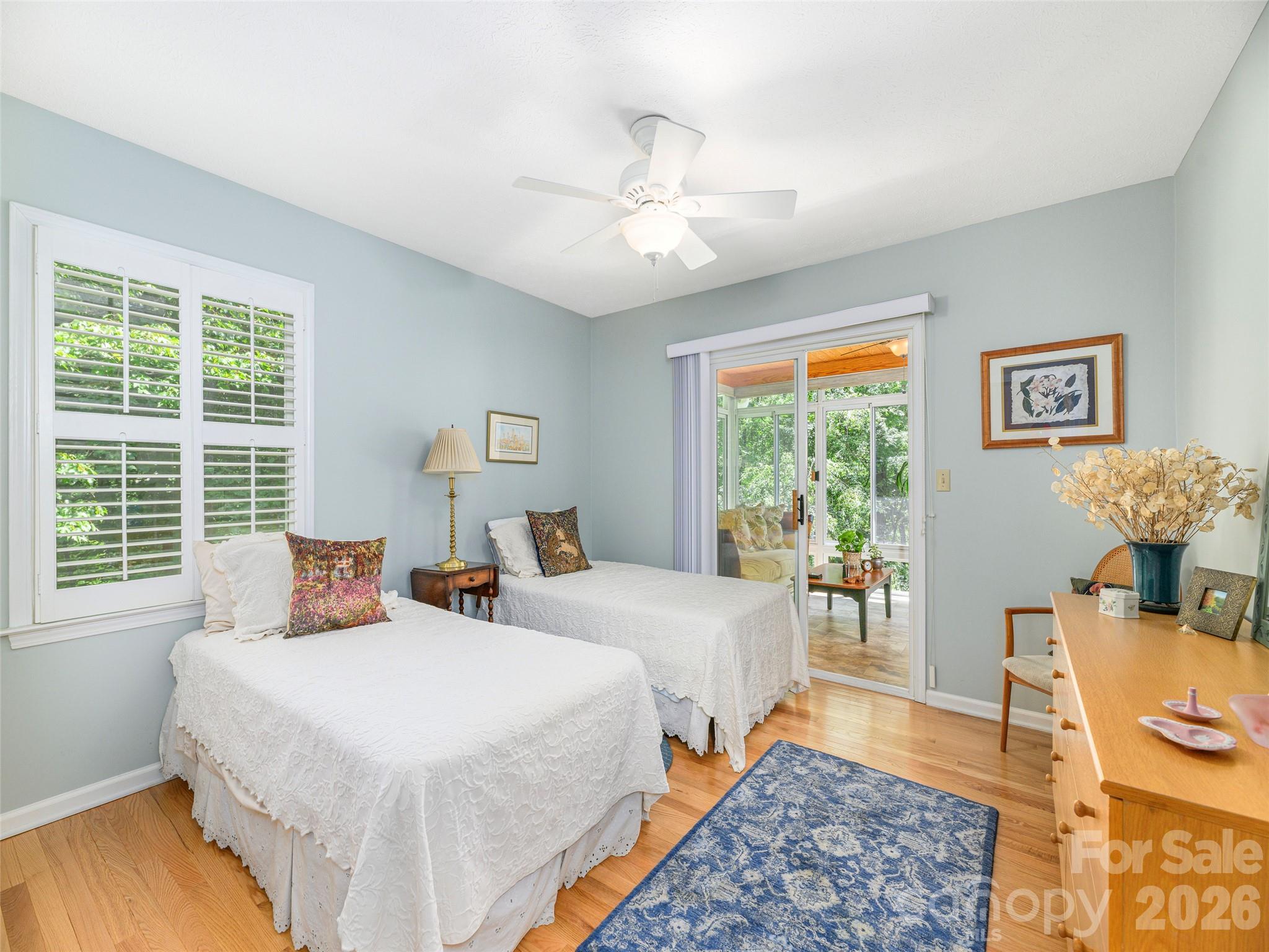 Single Family Residence at 130 Olds Trail, Hendersonville, photo 27 of 48