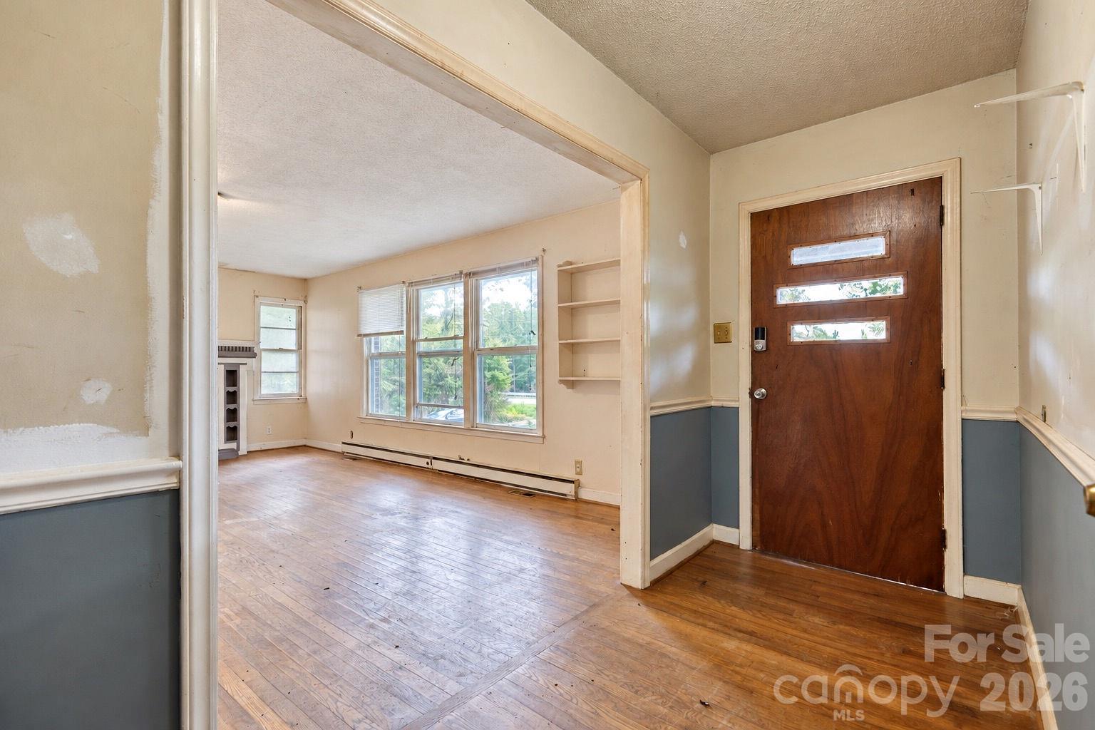 Single Family Residence at 4027 Great Falls Hwy Highway, Great Falls, photo 10 of 42