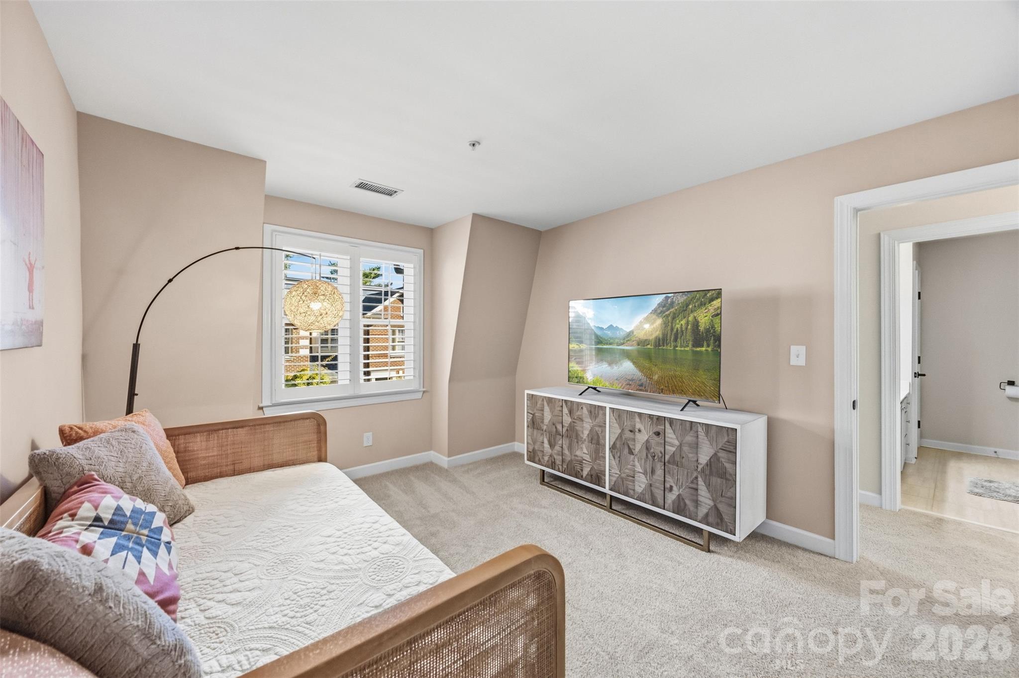 Townhouse at 976 Park Slope Drive, Charlotte, photo 27 of 35