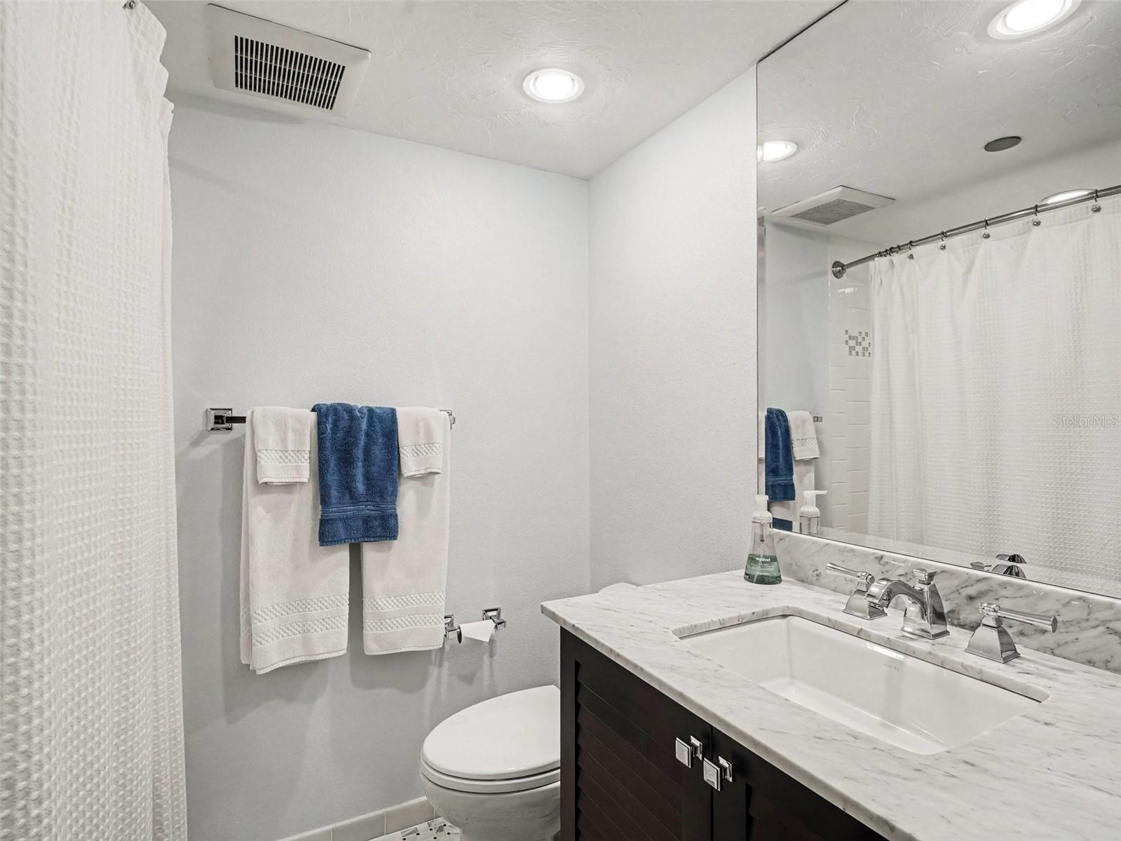 Main Bath - 775 LONGBOAT CLUB RD #304, LONGBOAT KEY