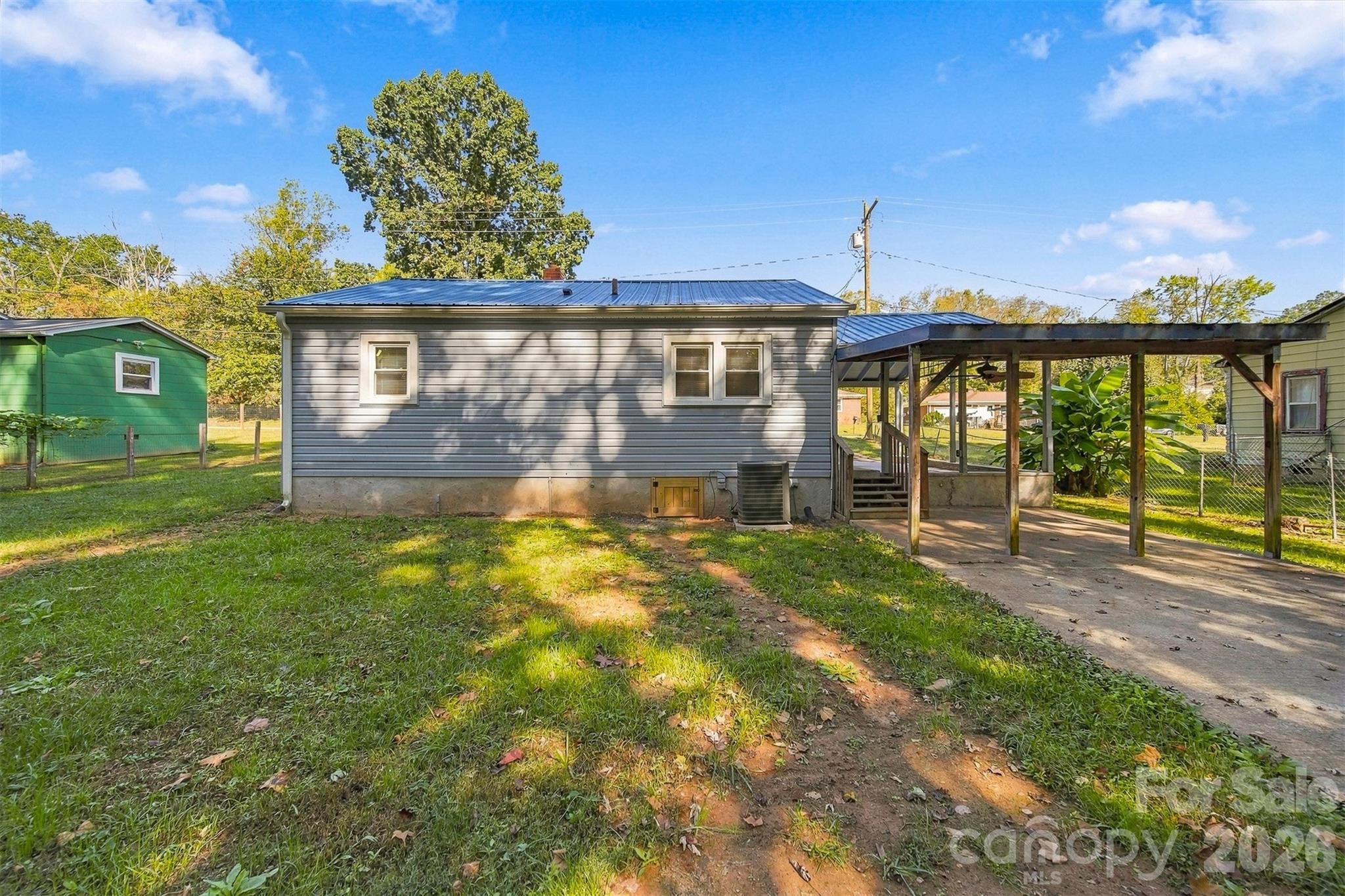 Single Family Residence at 110 Brookside Lane, Morganton, photo 22 of 28