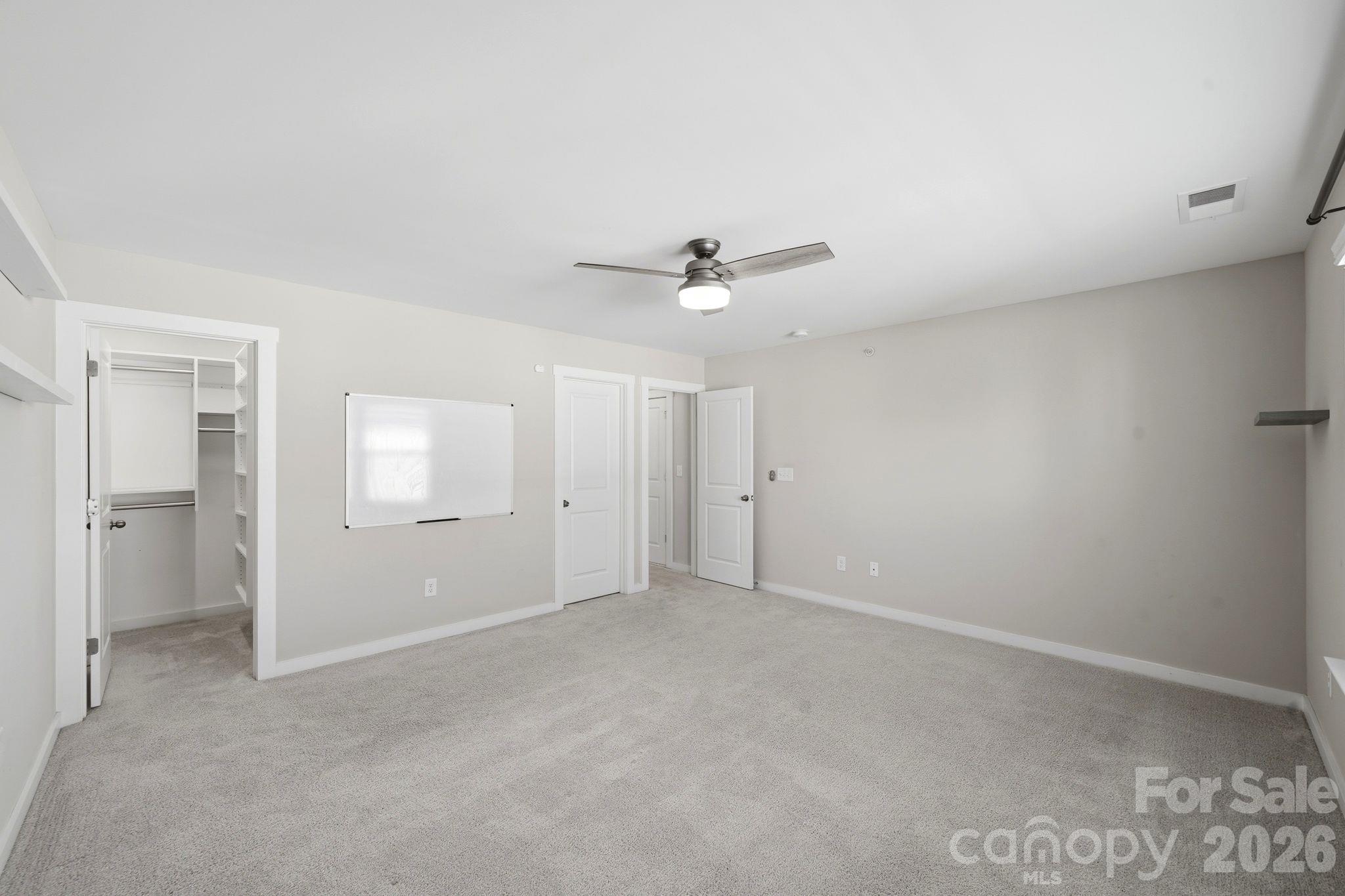 Single Family Residence at 977 NW Bellegray Lane, Concord, photo 28 of 35