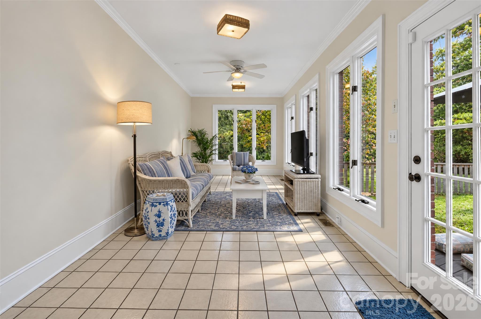 Single Family Residence at 2715 Brevard Road, Hendersonville, photo 13 of 37