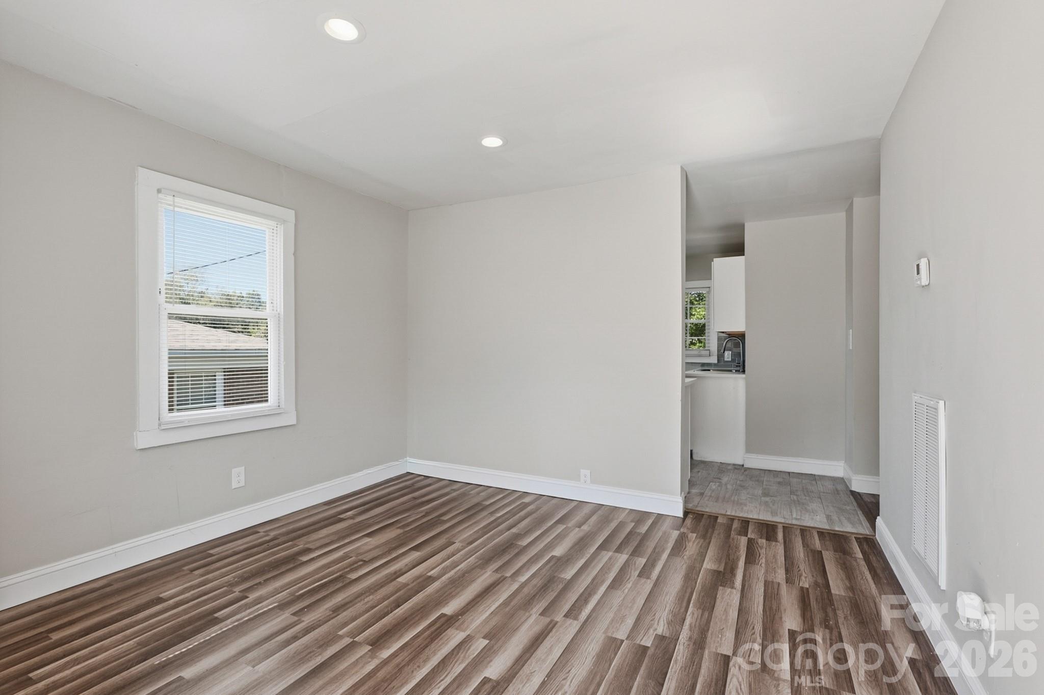 Single Family Residence at 2604 Booker Avenue, Charlotte, photo 5 of 18