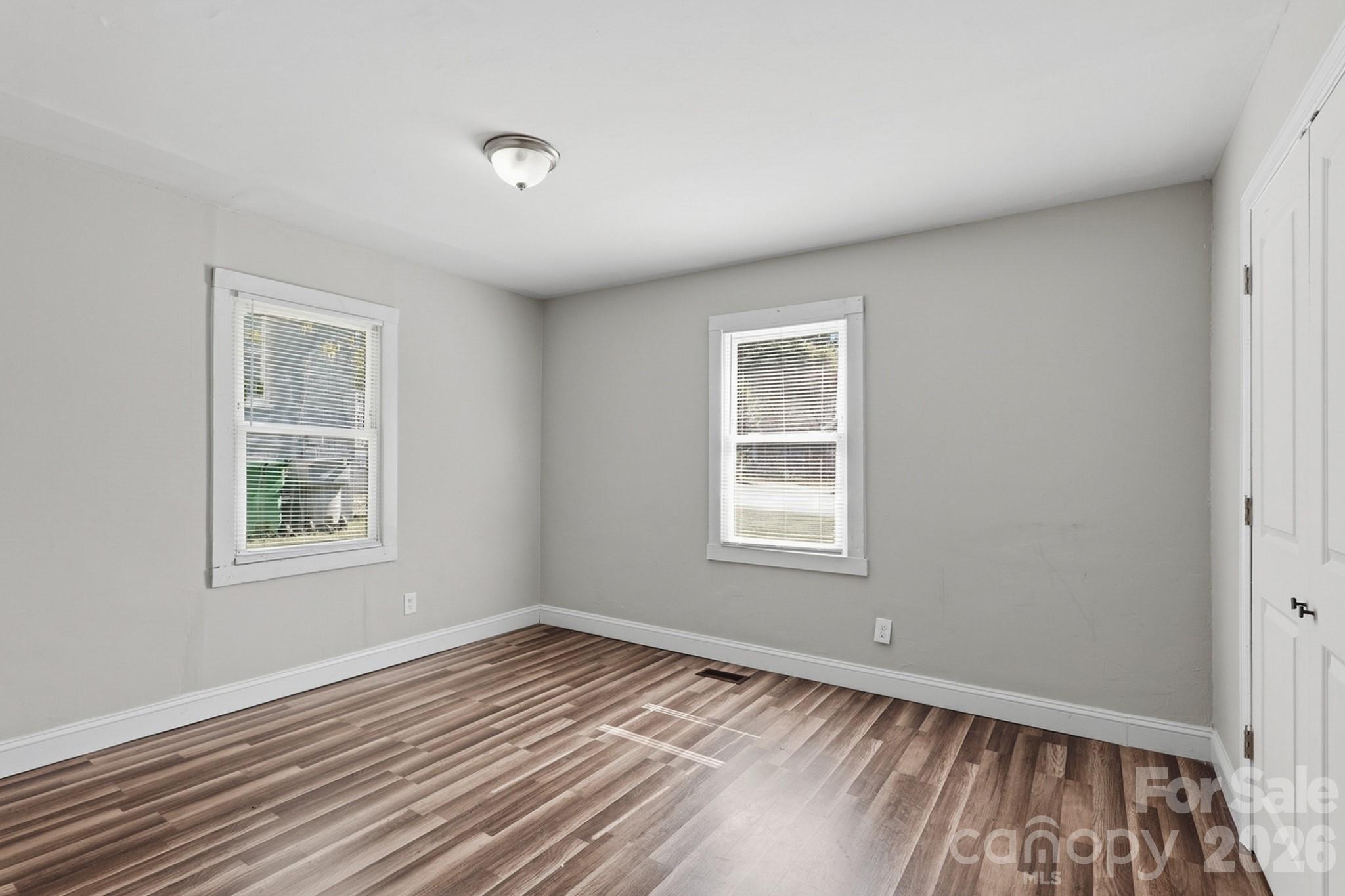 Single Family Residence at 2604 Booker Avenue, Charlotte, photo 10 of 18