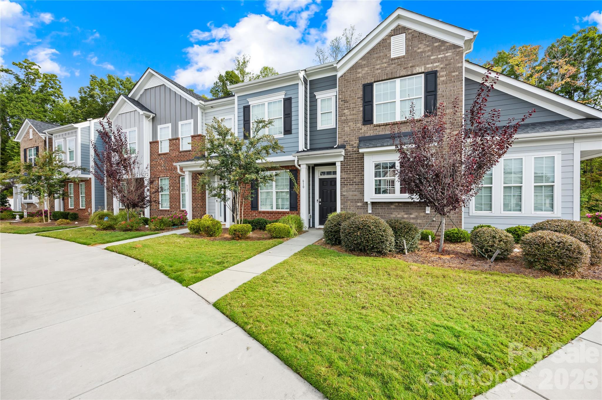 Townhouse at 610 Sweet Bonnie Lane, Belmont, photo 2 of 28