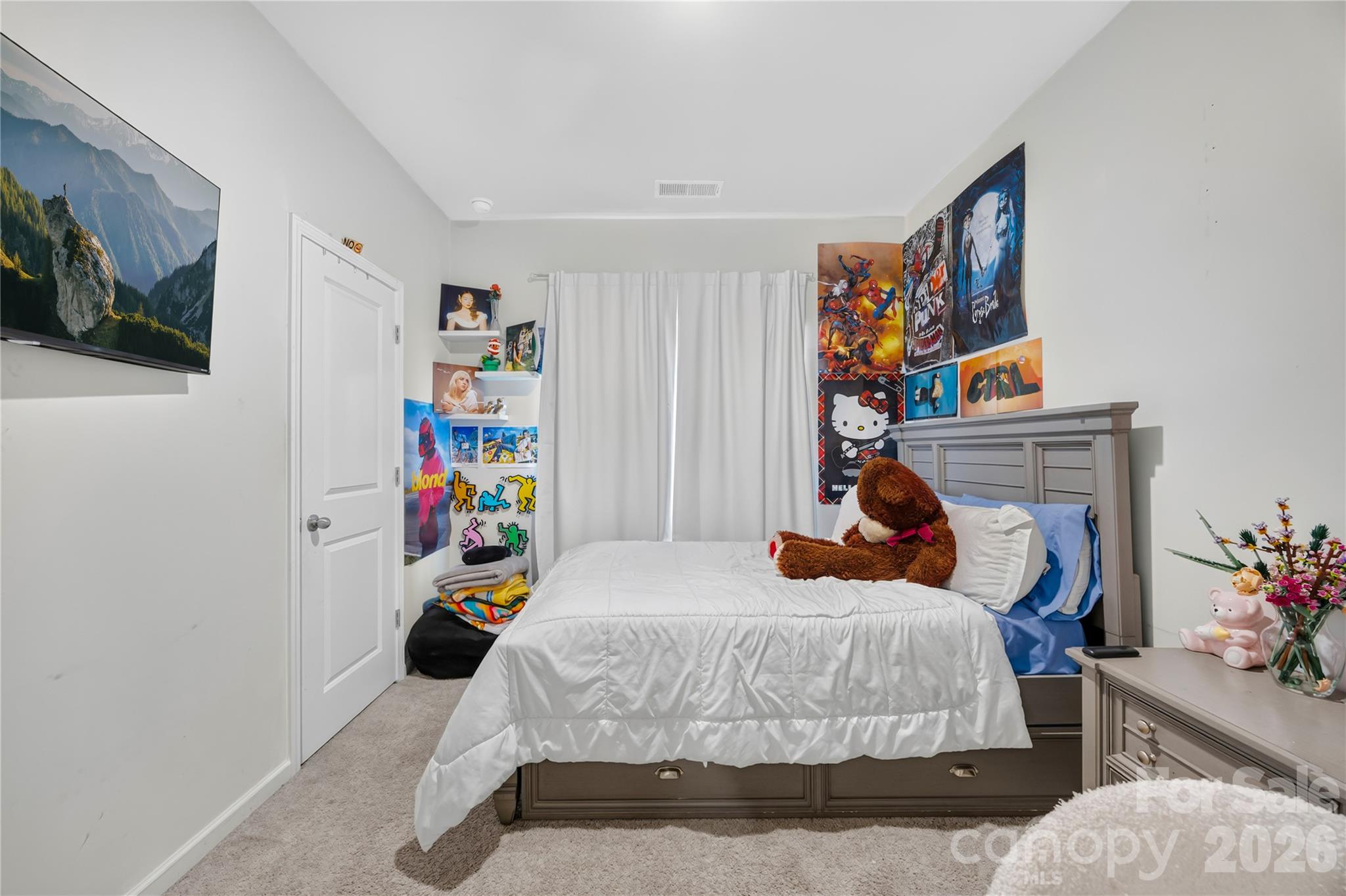 Townhouse at 610 Sweet Bonnie Lane, Belmont, photo 11 of 28
