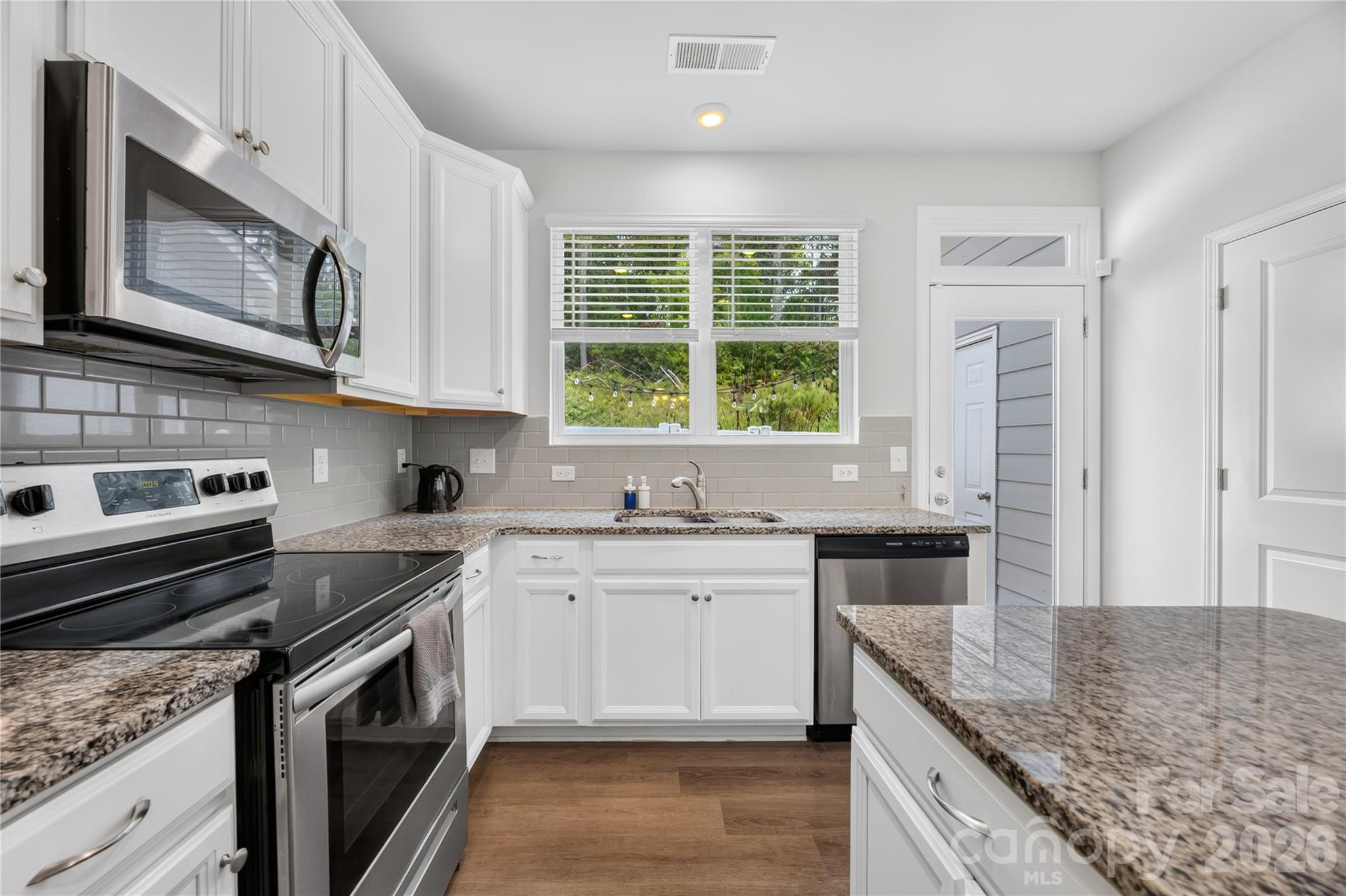 Townhouse at 610 Sweet Bonnie Lane, Belmont, photo 20 of 28