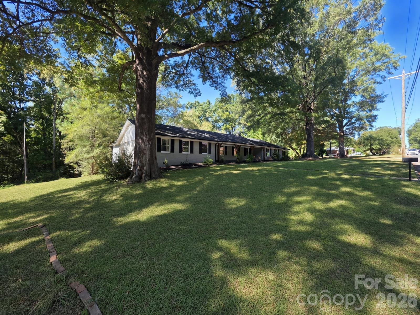 Single Family Residence at 570 Crestside Drive SE, Concord, photo 23 of 32