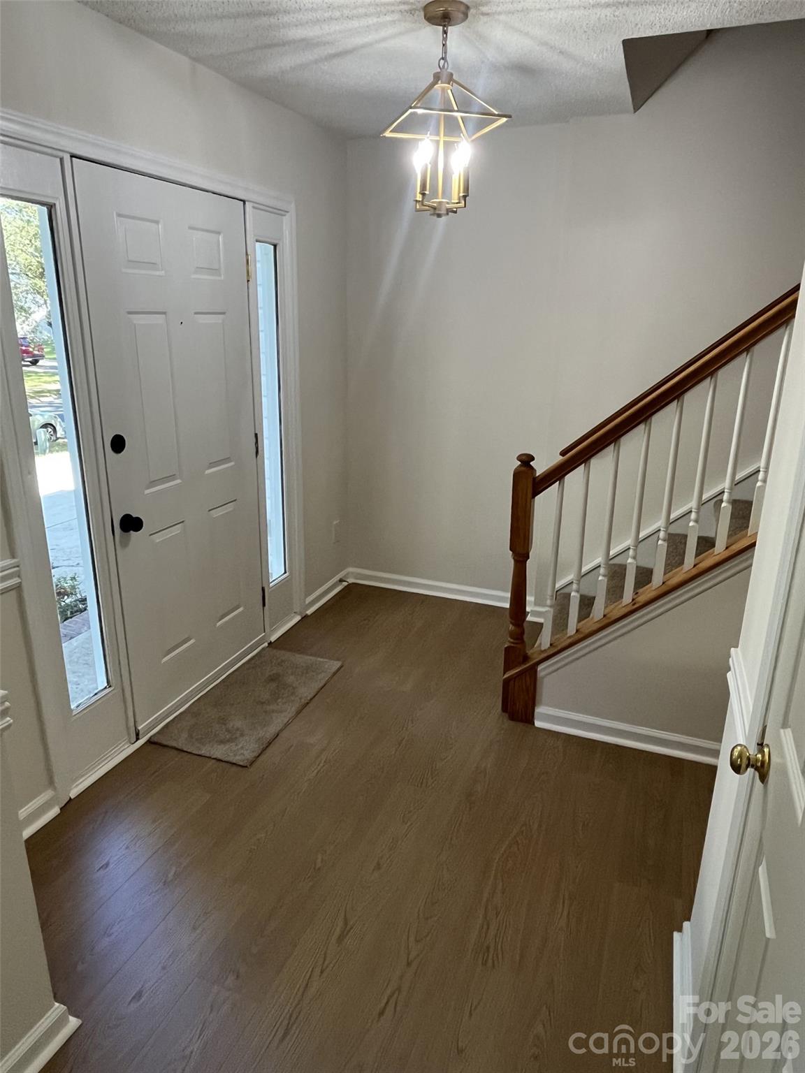 Single Family Residence at 5326 Groveton Court, Charlotte, photo 5 of 25