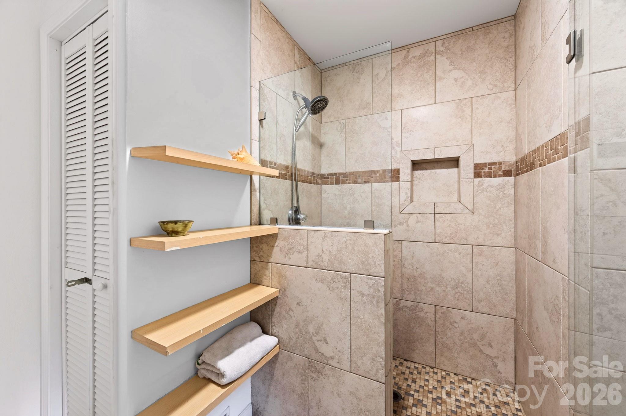 Bathroom in Guest Apartment - 16 Pinecroft Road, Asheville