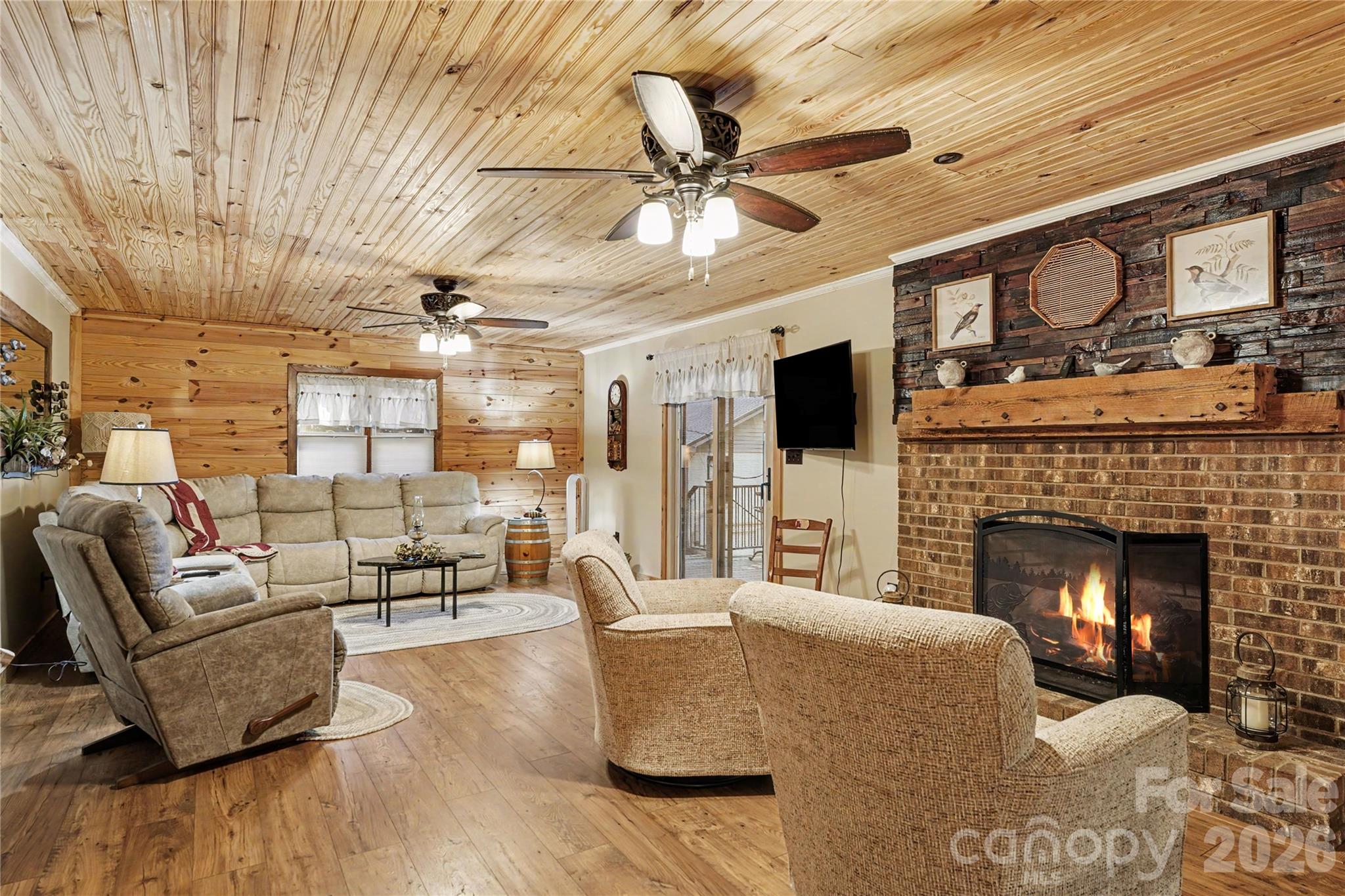 Single Family Residence at 1041 Emerald Shores Road, Mount Gilead, photo 16 of 48