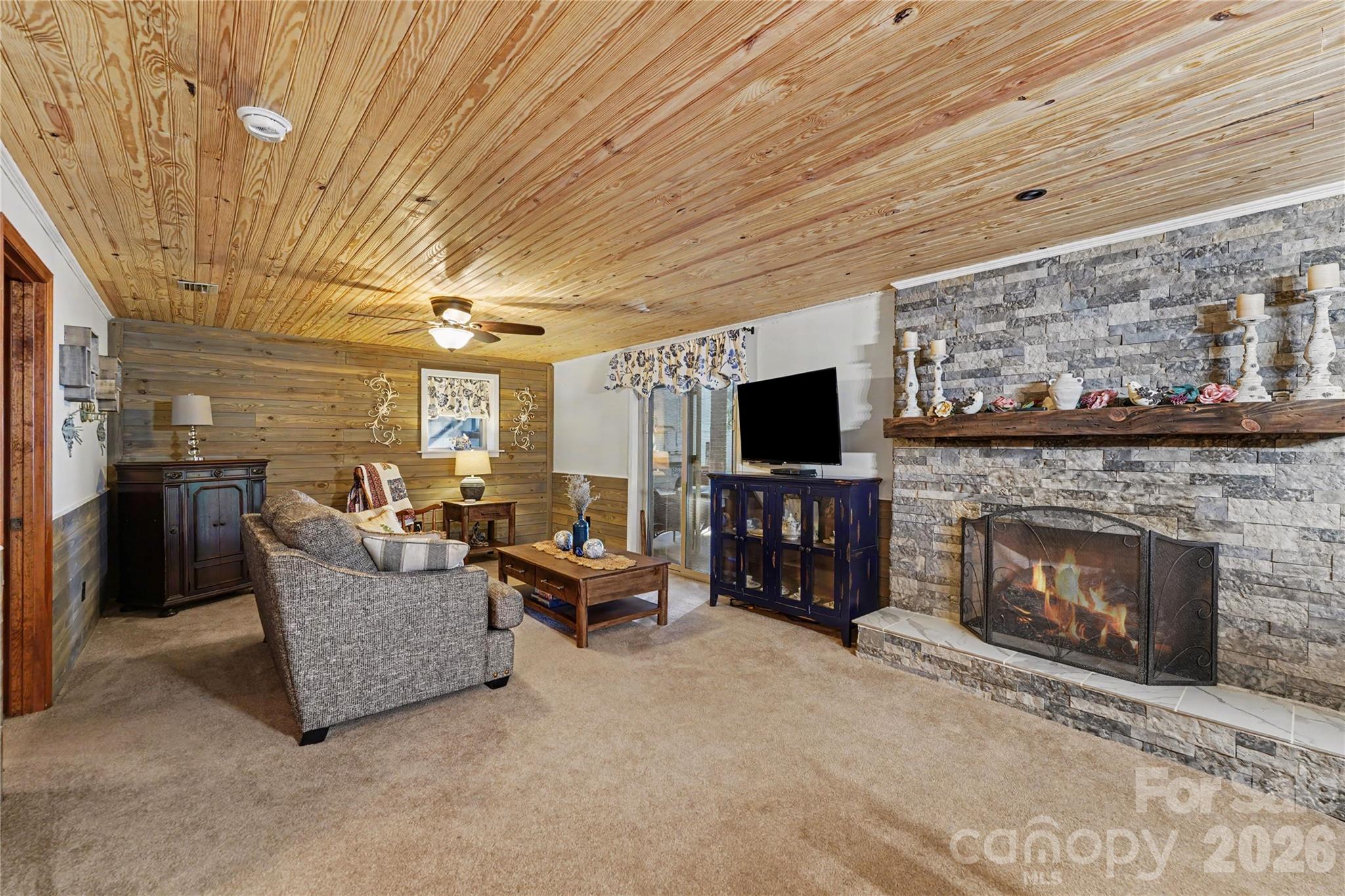 Single Family Residence at 1041 Emerald Shores Road, Mount Gilead, photo 25 of 48