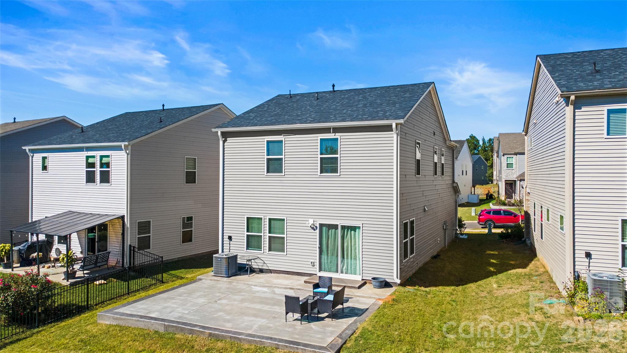 Single Family Residence at 333 Hyssop Court, Fort Mill, photo 28 of 30