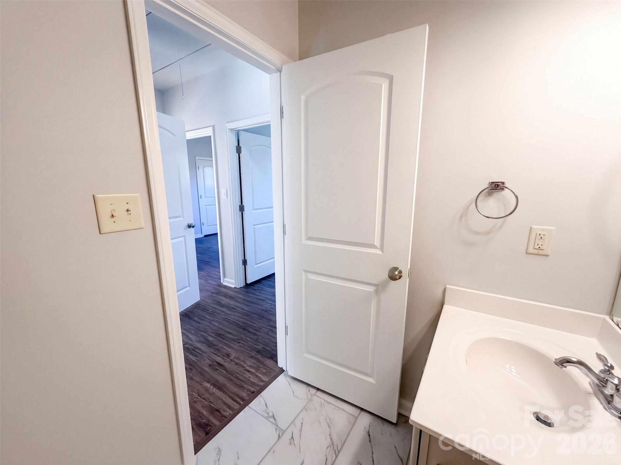 Single Family Residence at 2090 Audubon Drive, Rock Hill, photo 18 of 27