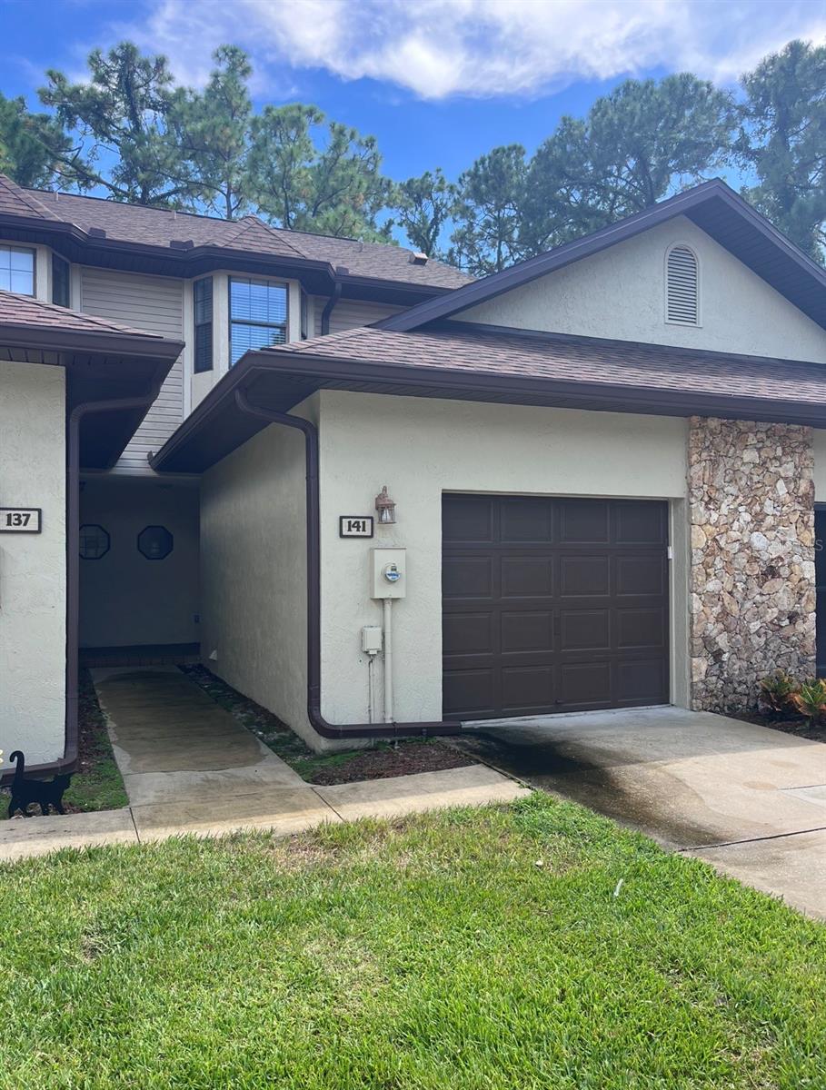 141 DOVECOTE LN