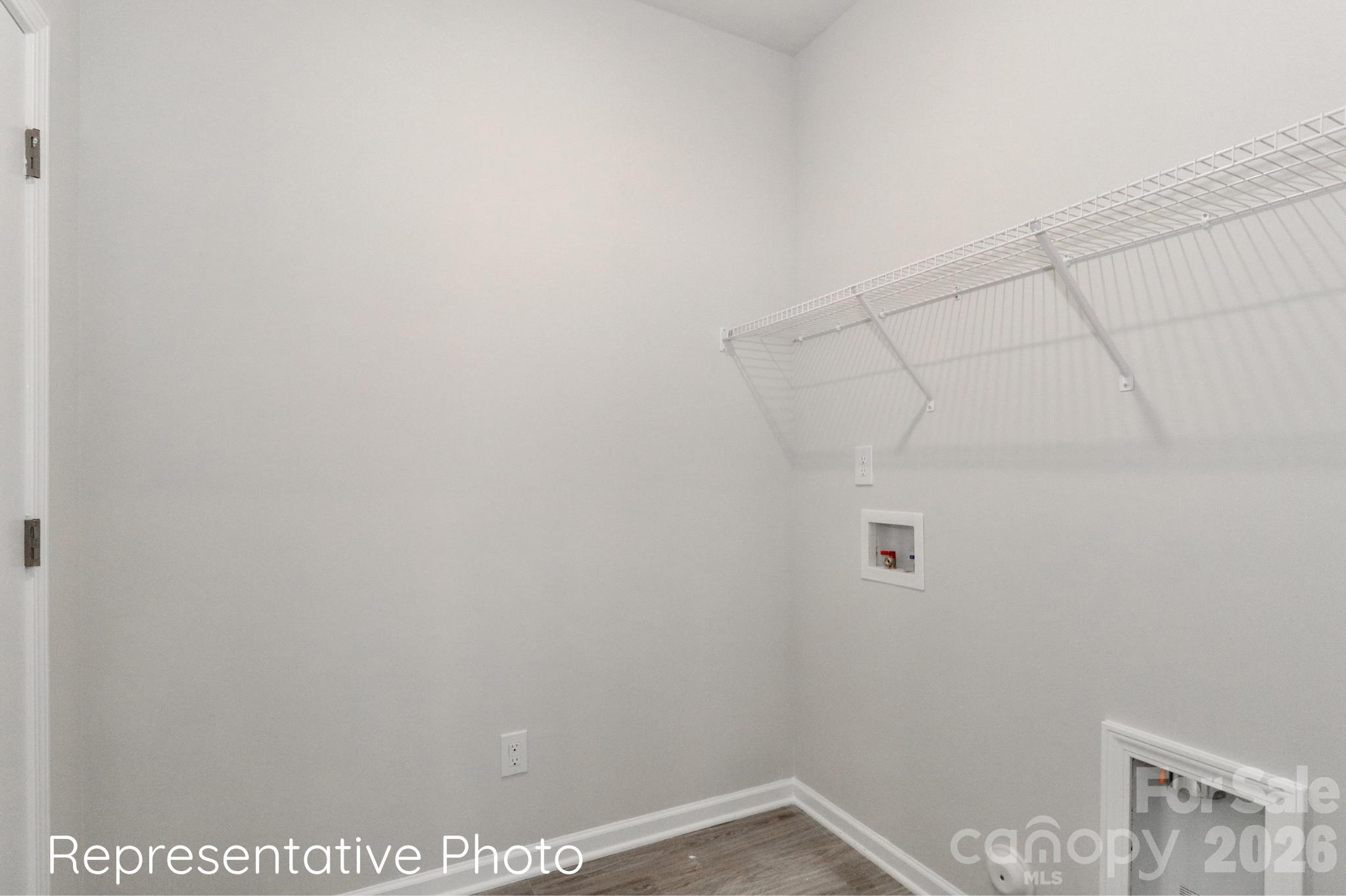 Single Family Residence at 517 Kistler Street, Mooresville, photo 6 of 13