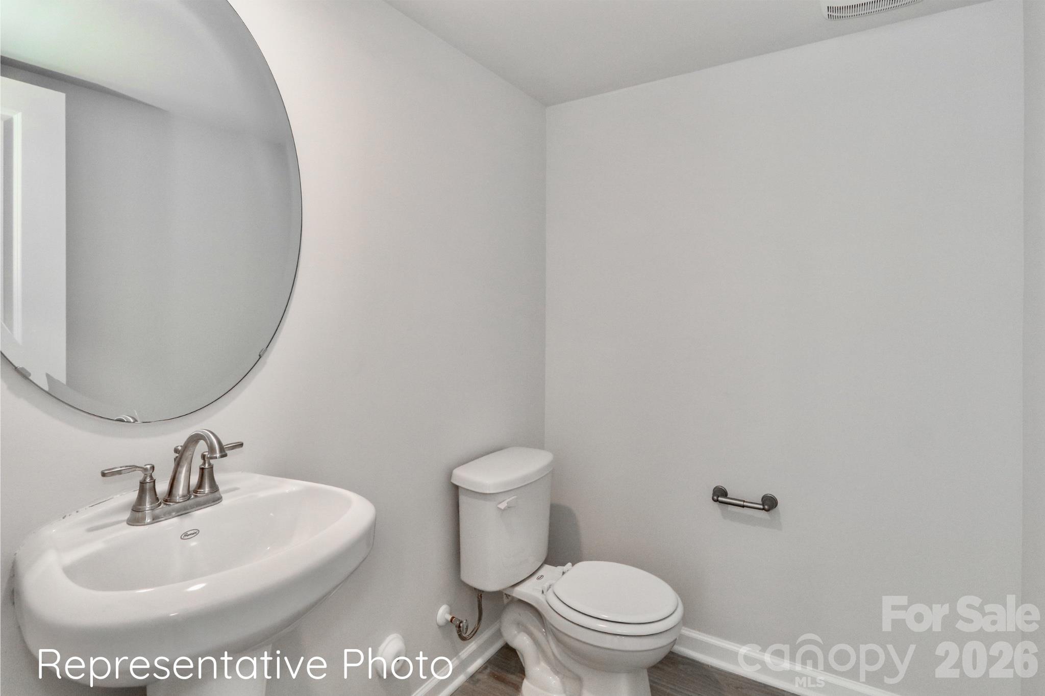 Single Family Residence at 517 Kistler Street, Mooresville, photo 7 of 13