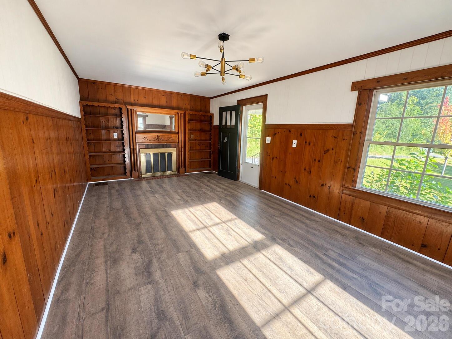 Single Family Residence at 409 W Virginia Avenue, Bessemer City, photo 4 of 15