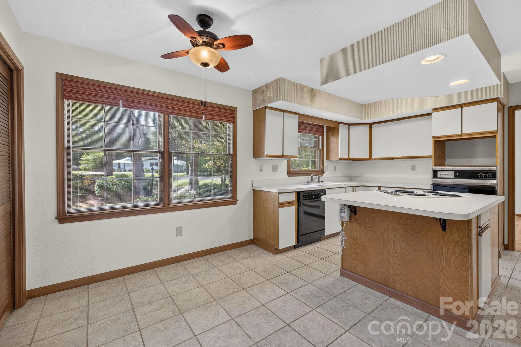 Single Family Residence at 21 Carolina Shores Drive, Carolina Shores, photo 5 of 33