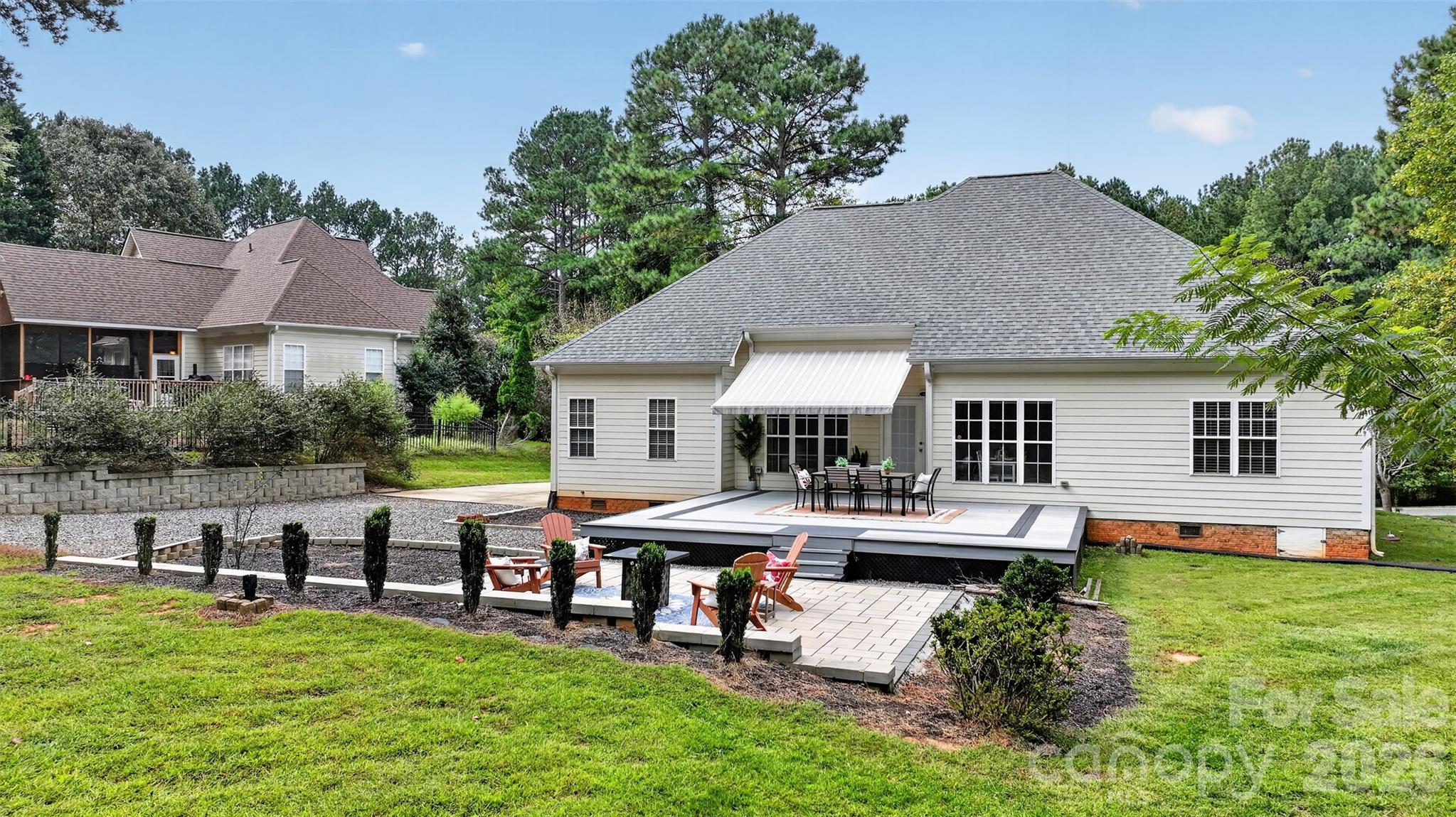 Single Family Residence at 122 Maple View Drive, Troutman, photo 7 of 48