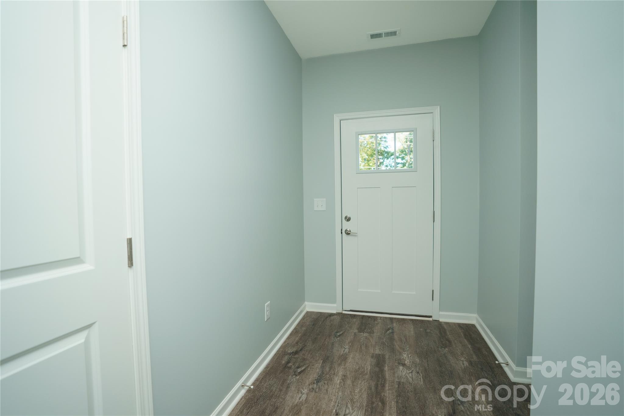 ENTRY WAY - 208 E 15th Street, Salisbury