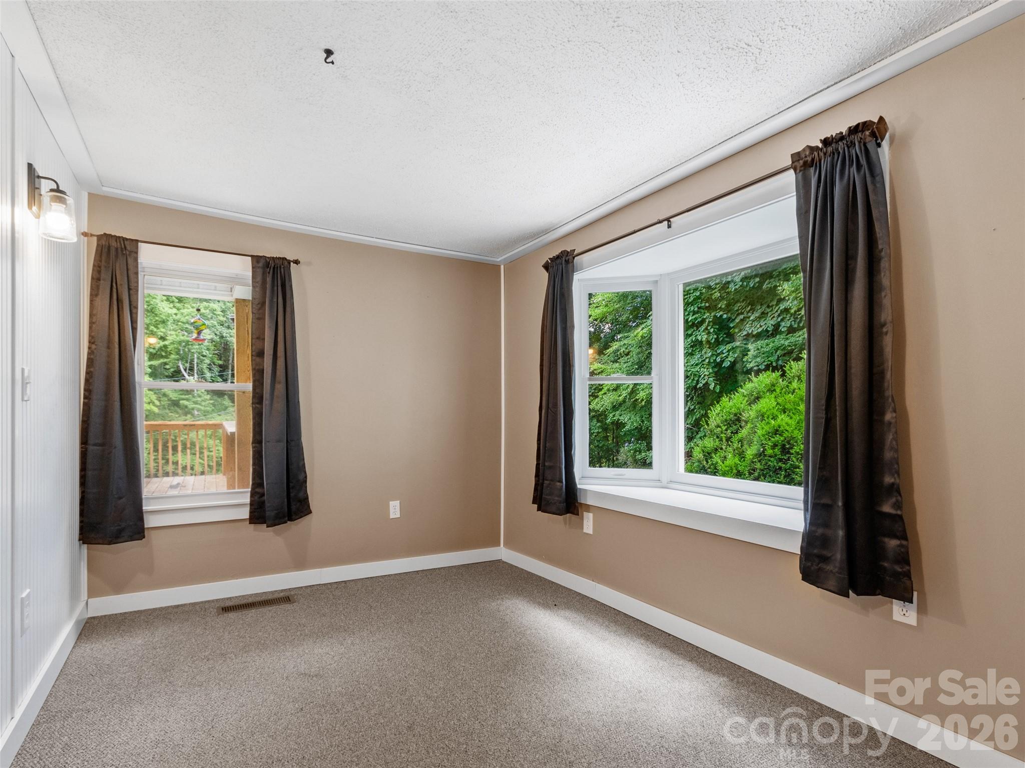 river sounds with the window open. - 12982 US HWY 19W None, Burnsville