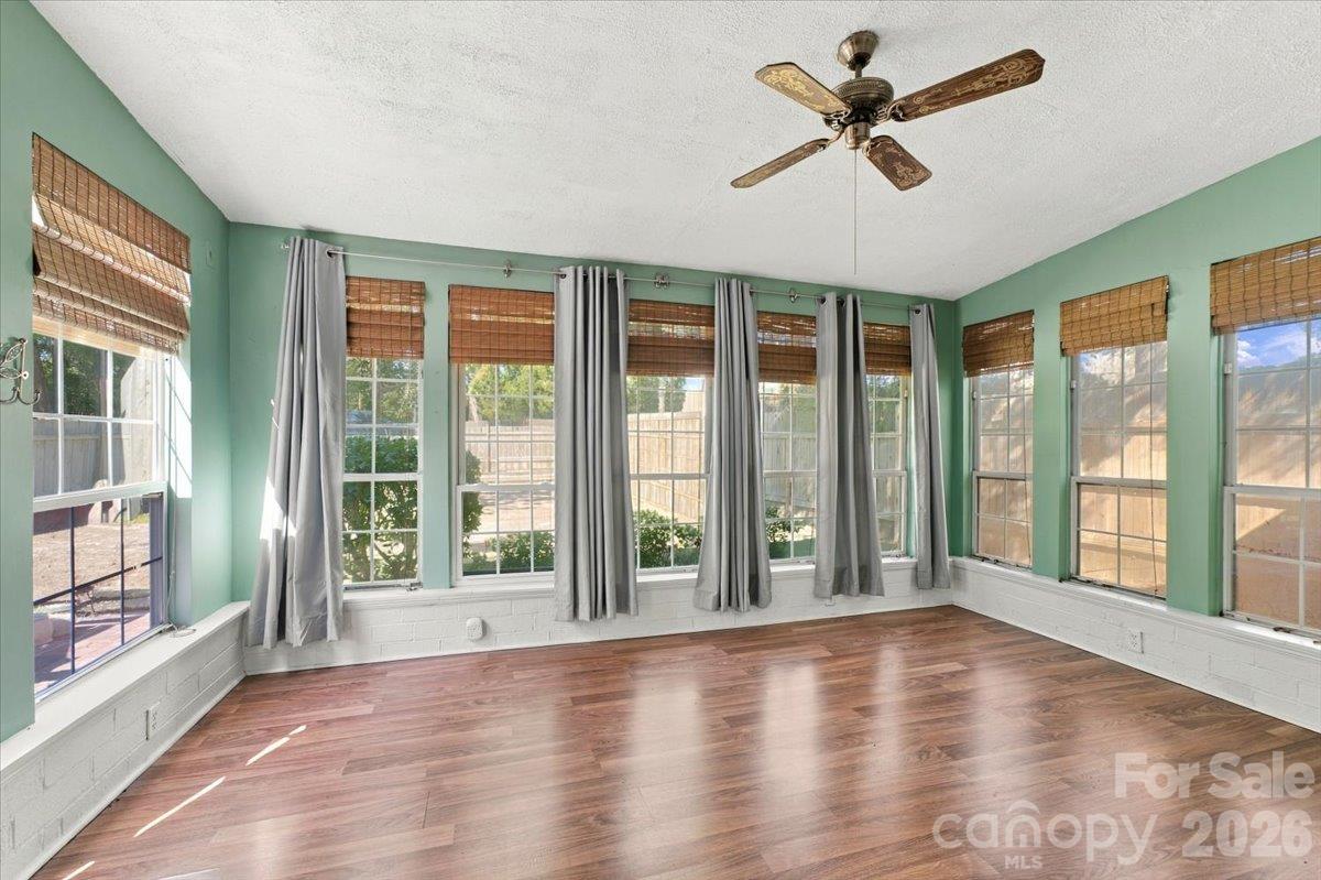Townhouse at 10905 Rail Tye Place, Pineville, photo 11 of 44