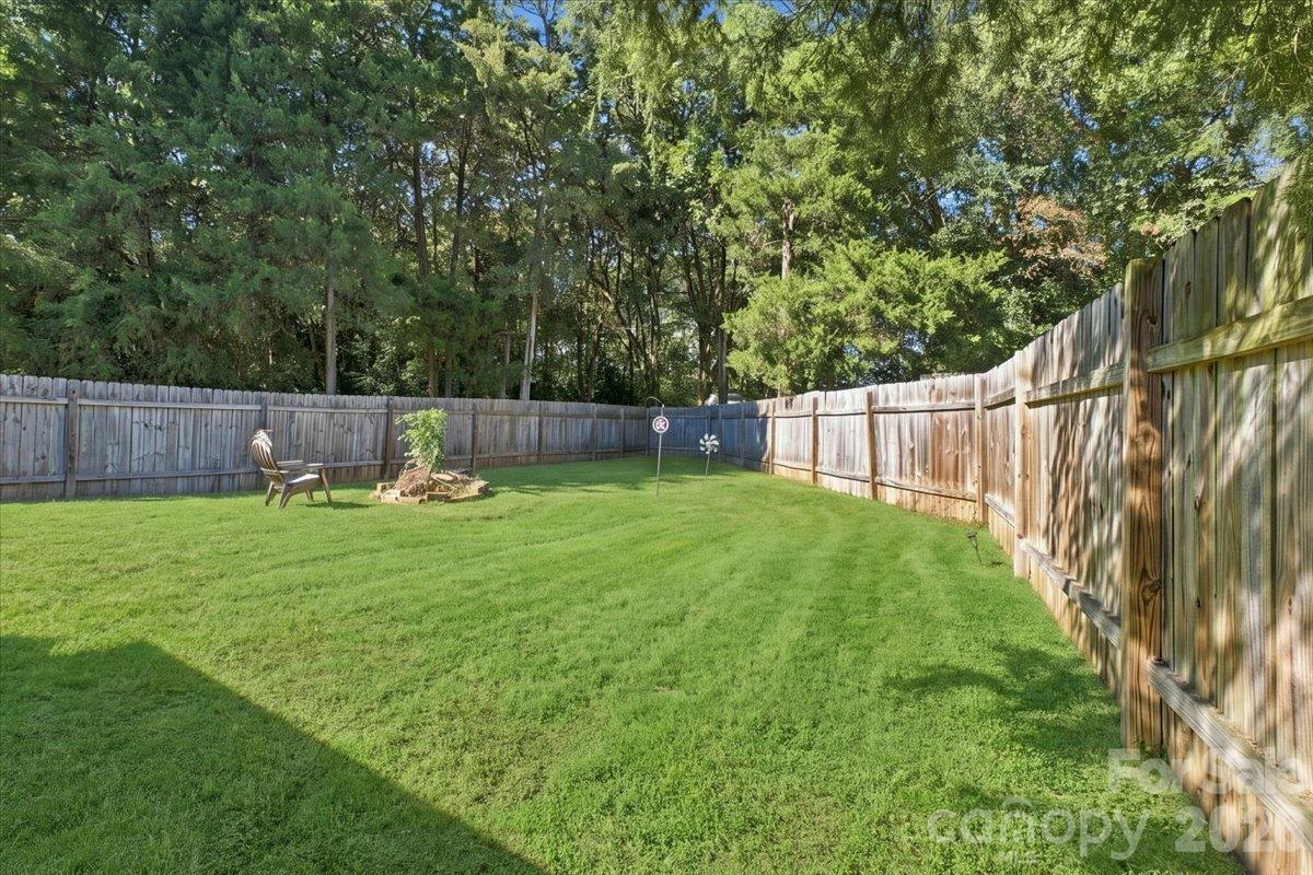 Townhouse at 10905 Rail Tye Place, Pineville, photo 40 of 44