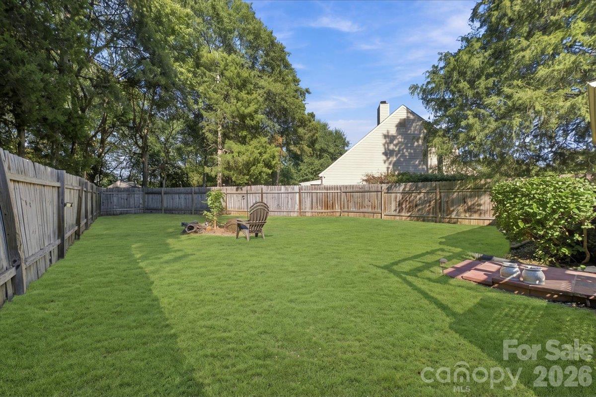 Townhouse at 10905 Rail Tye Place, Pineville, photo 41 of 44