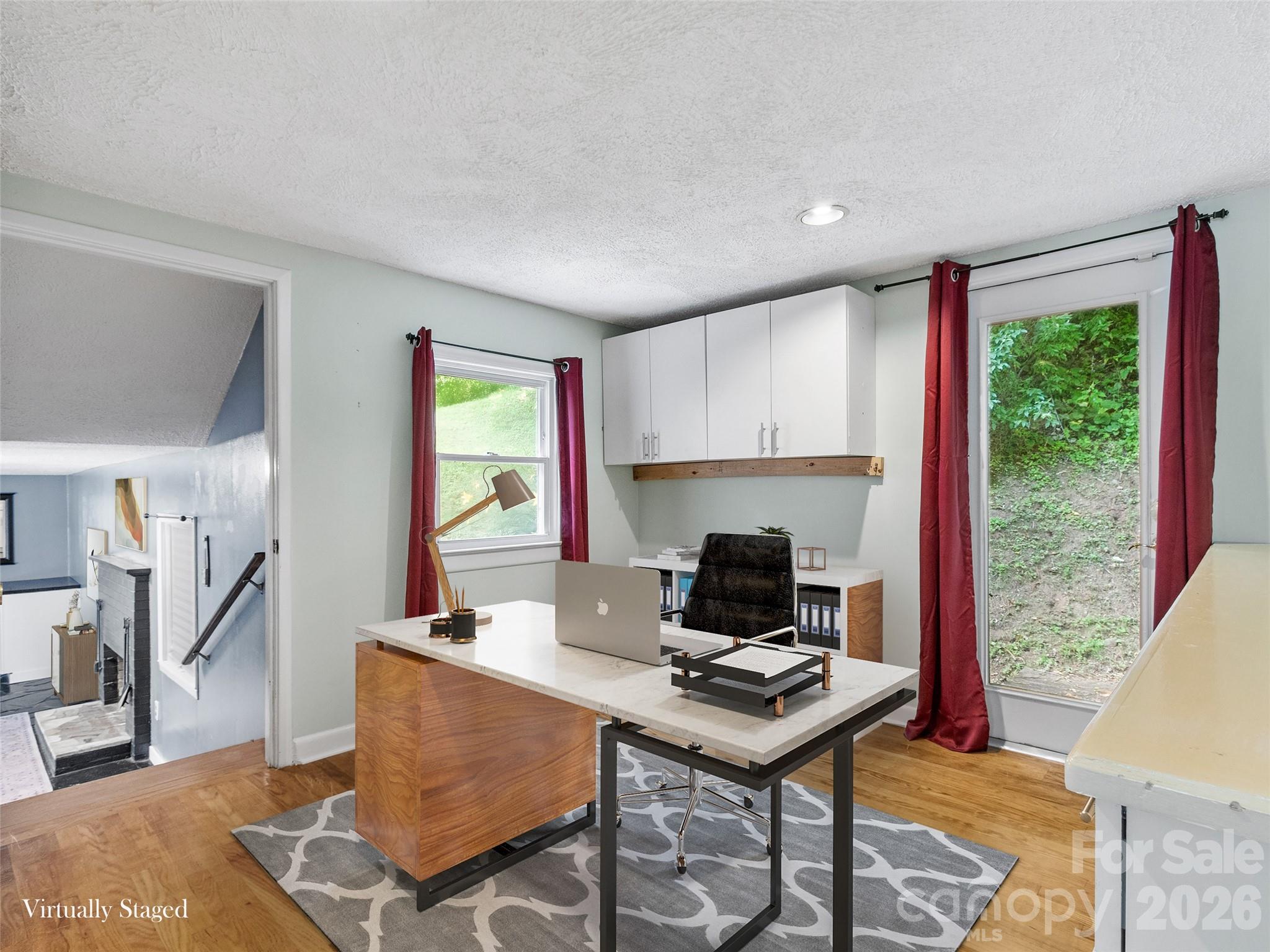 office /nursery off primary bedroom - 12982 US 19W Highway, Burnsville