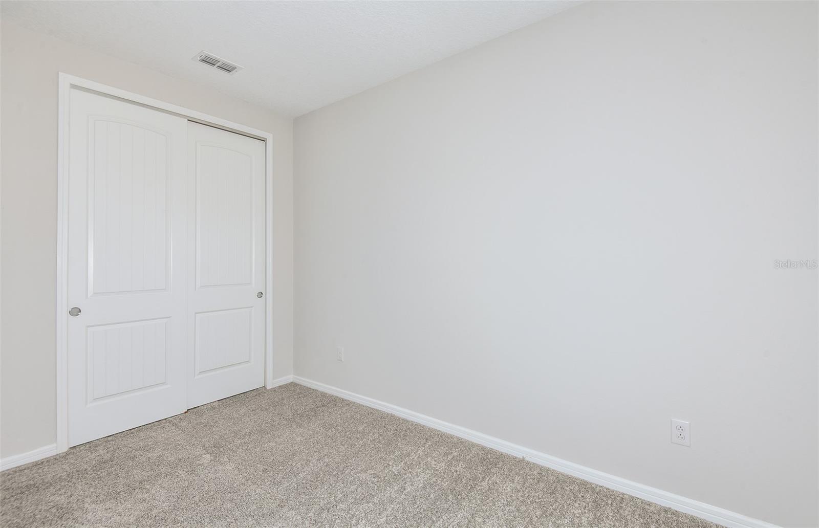 Model Home Design Only. Pictures and furnishings are for illustrative purposes only. Elevations, colors and options may vary. Furniture is for model home staging only. - 4730 HARRINGTON FIELDS DRIVE, DAVENPORT