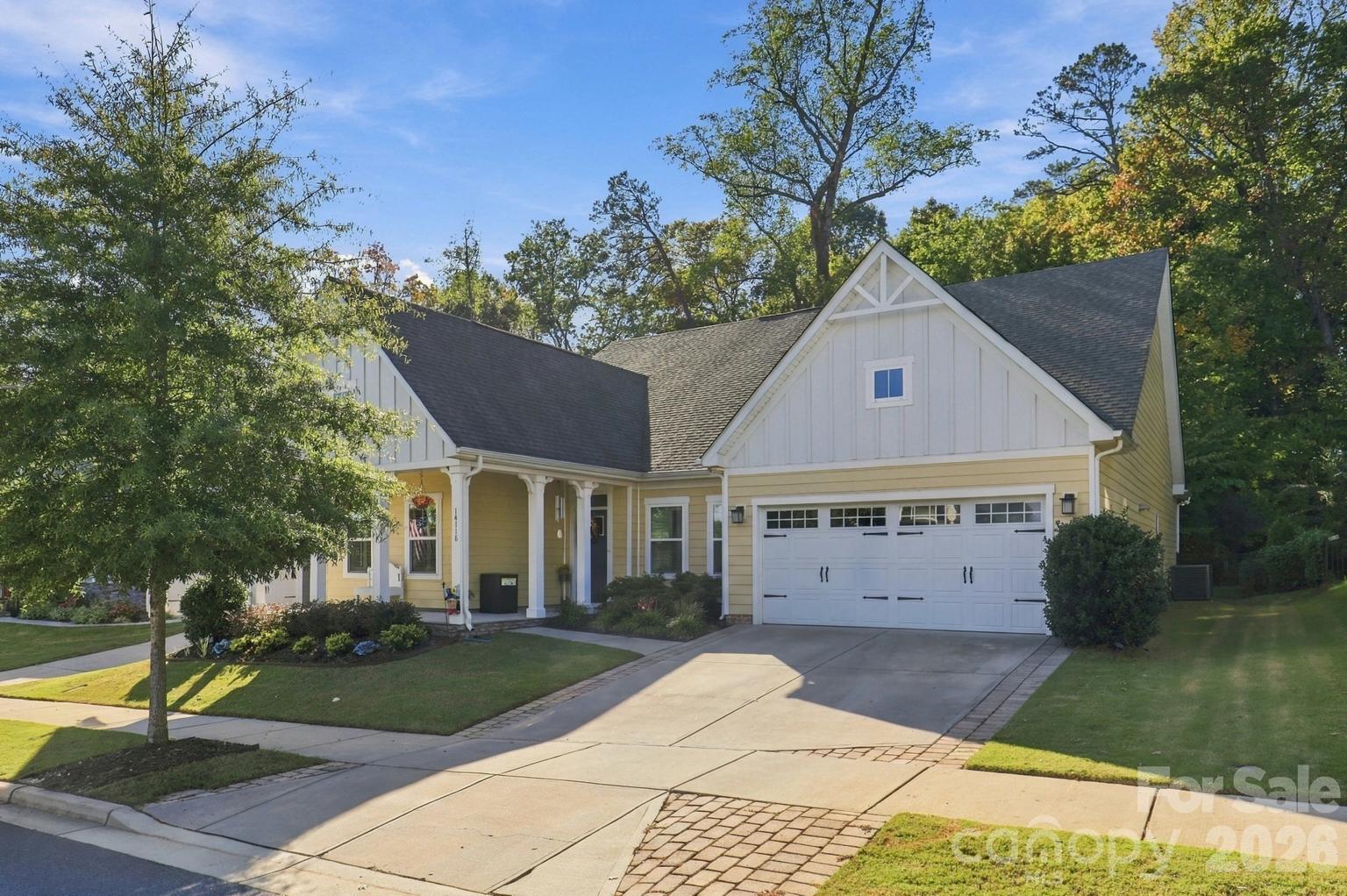 Single Family Residence at 14118 Sunnyhill Grove Road, Davidson, photo 2 of 45