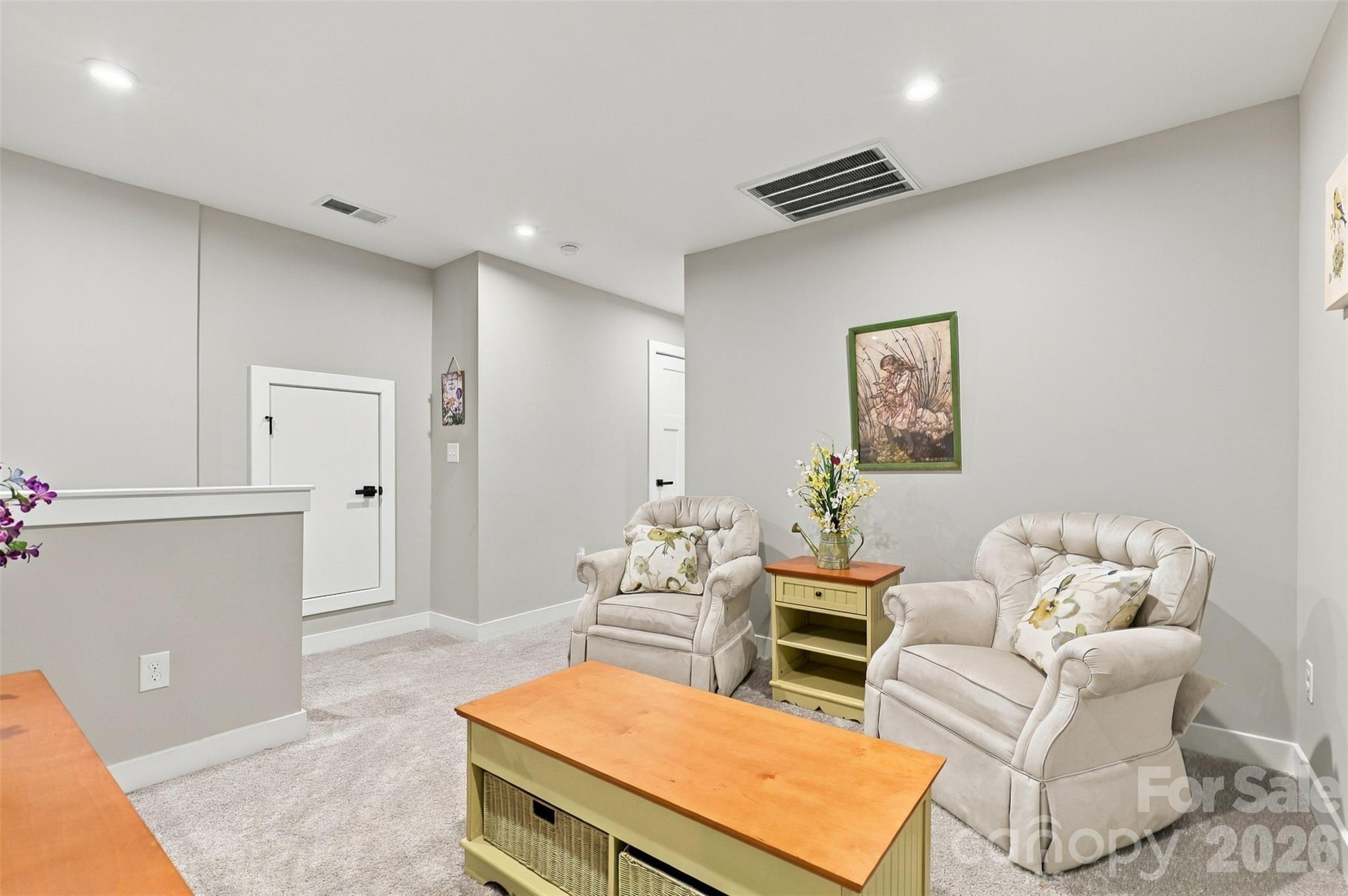 Upstairs Private Loft - 14118 Sunnyhill Grove Road, Davidson