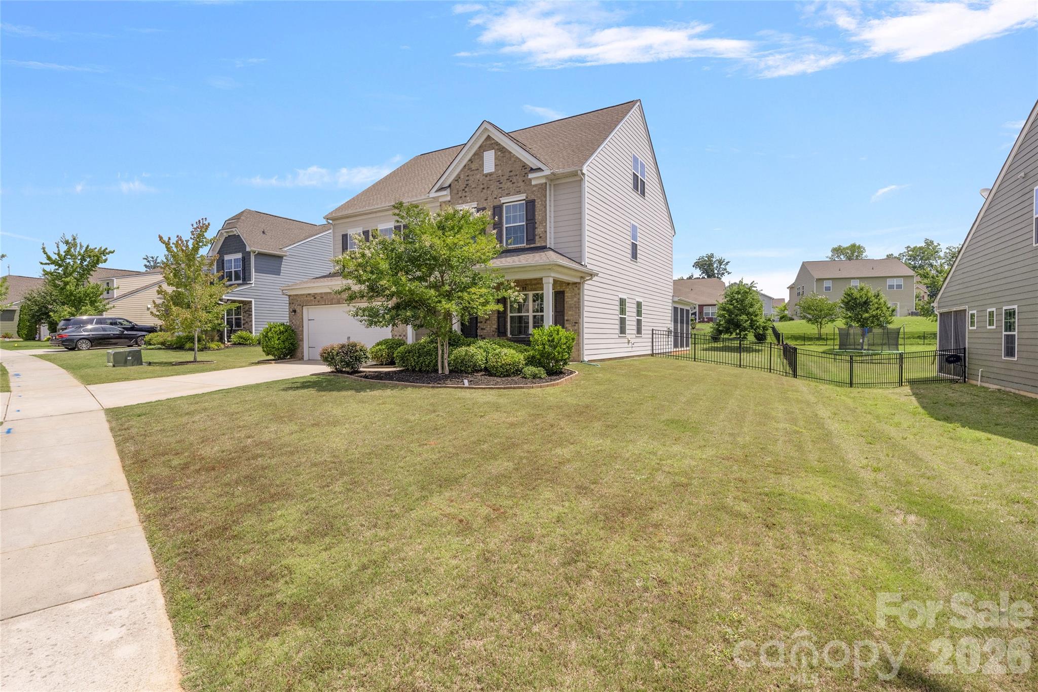Single Family Residence at 11119 Grenfell Avenue, Huntersville, photo 4 of 57