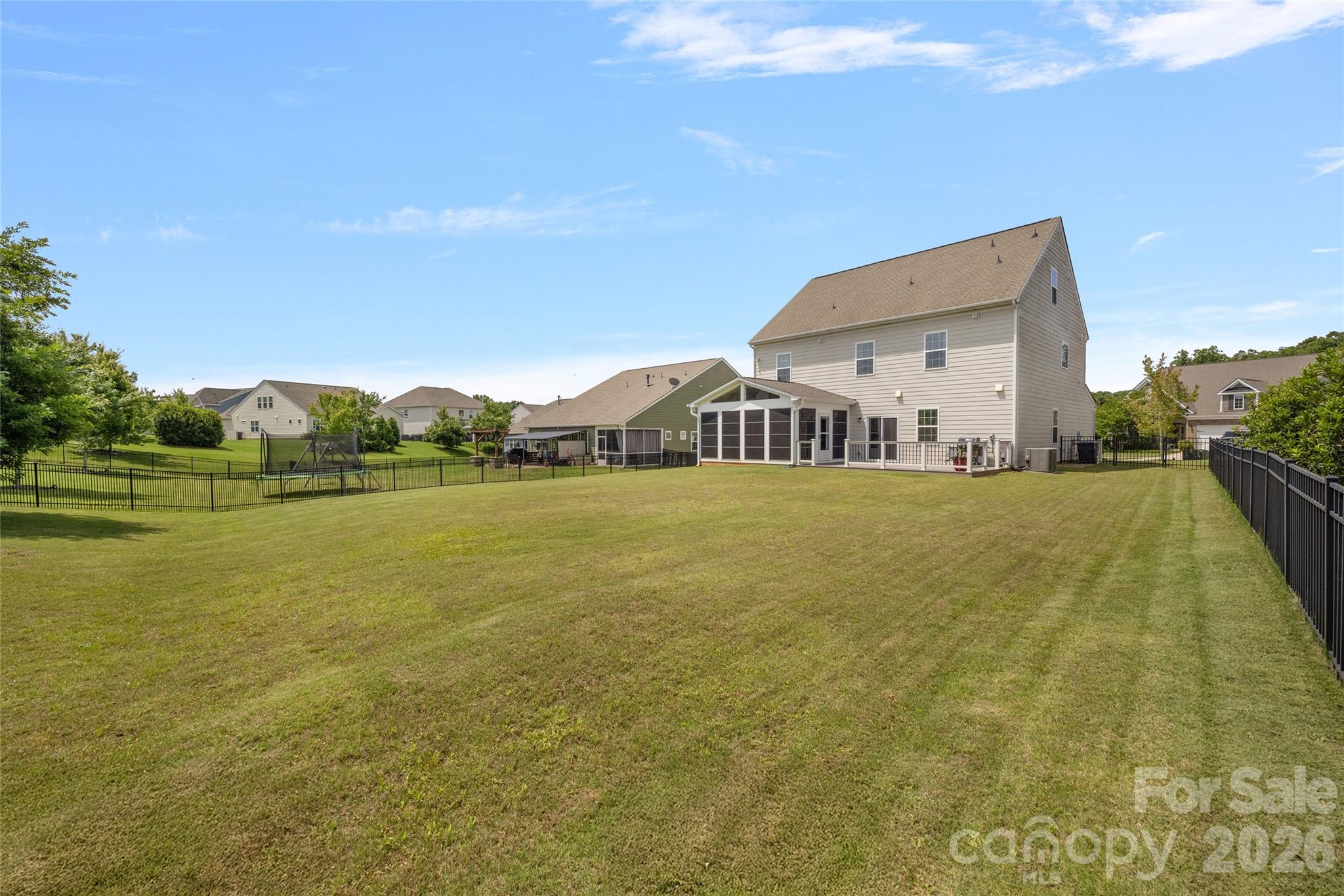 Single Family Residence at 11119 Grenfell Avenue, Huntersville, photo 33 of 57