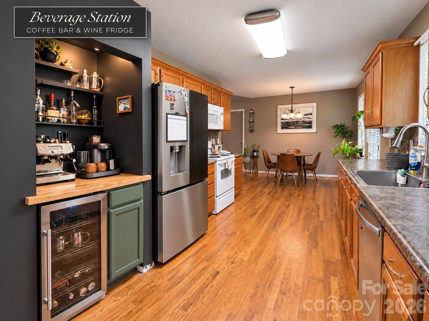 Single Family Residence at 1128 Beagle Run, Salisbury, photo 6 of 22