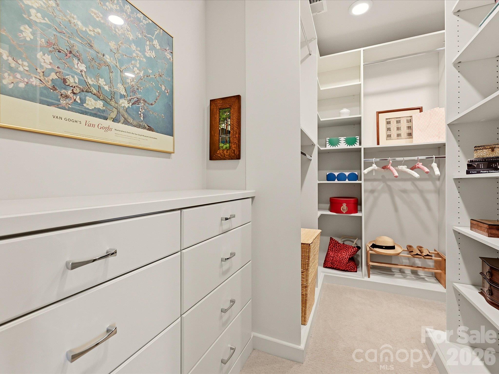 Condominium at 2251 Selwyn Avenue, Charlotte, photo 30 of 48