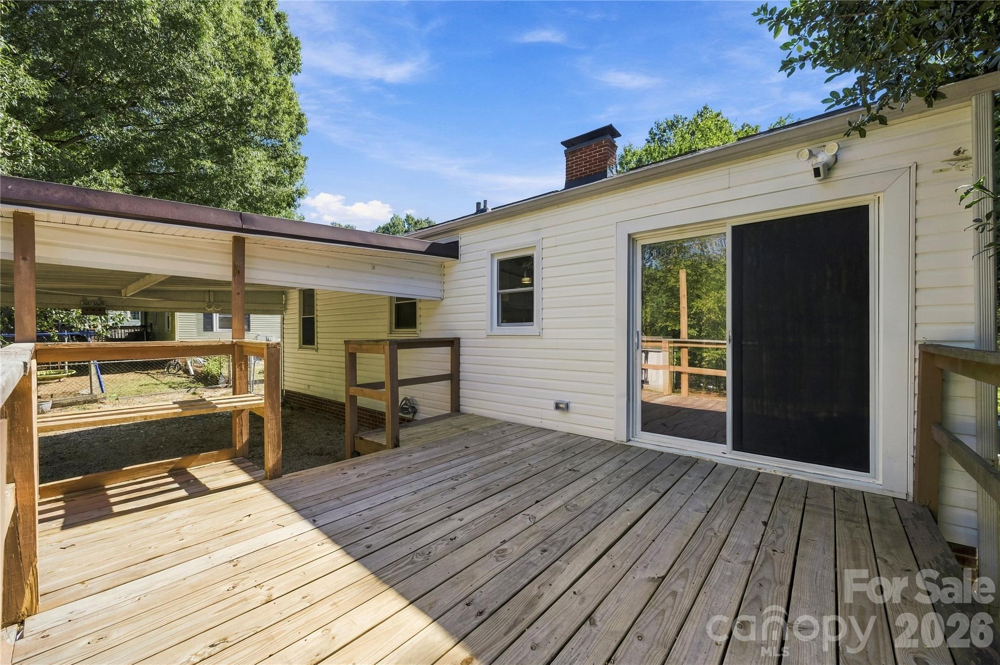Single Family Residence at 915 Skyway Drive, Kannapolis, photo 20 of 29