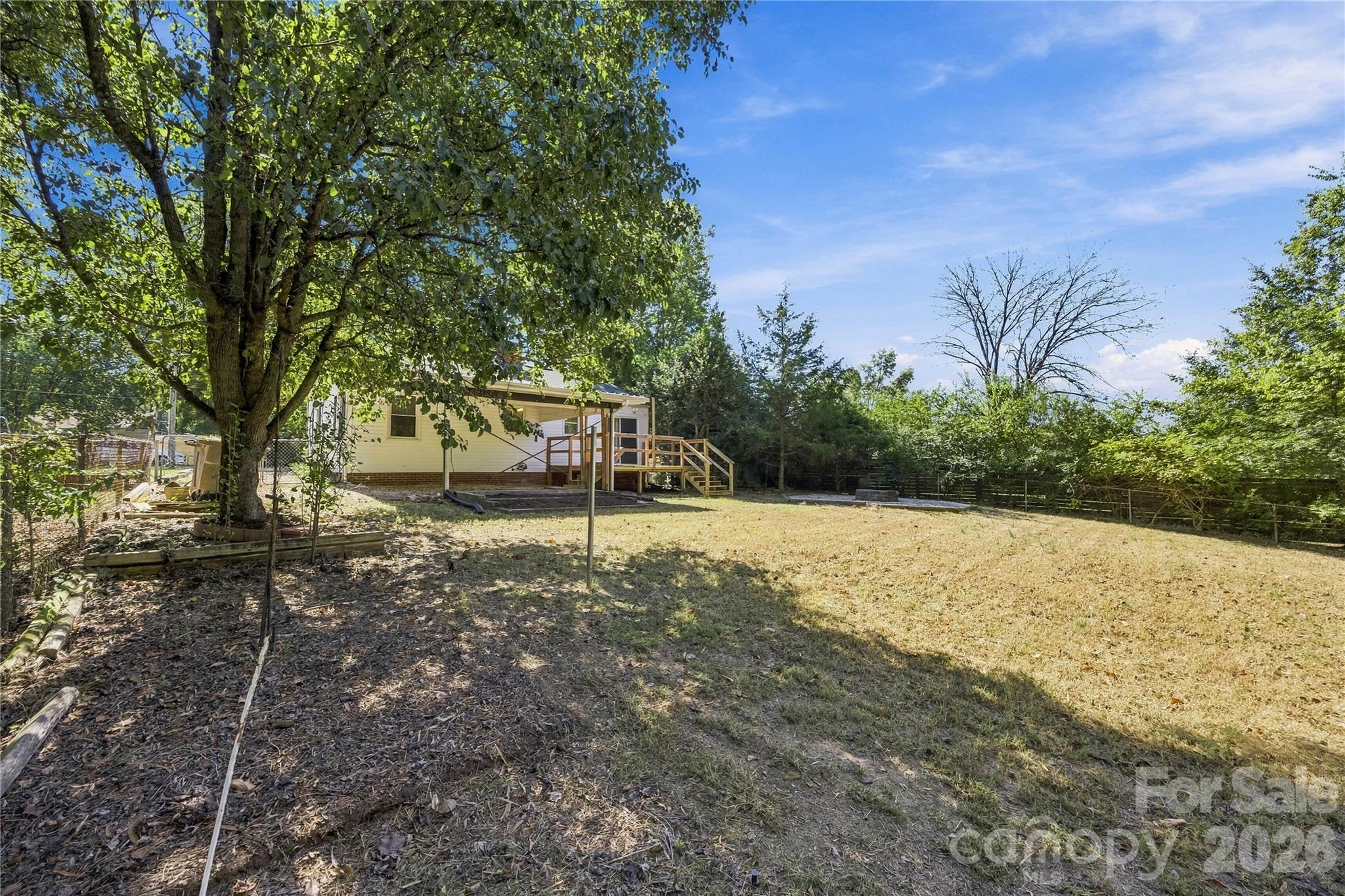 Single Family Residence at 915 Skyway Drive, Kannapolis, photo 25 of 29