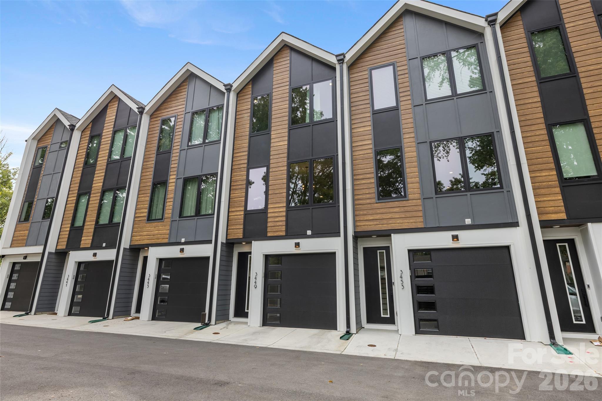 Townhouse at 3449 Byrnes Street, Charlotte, photo 31 of 39