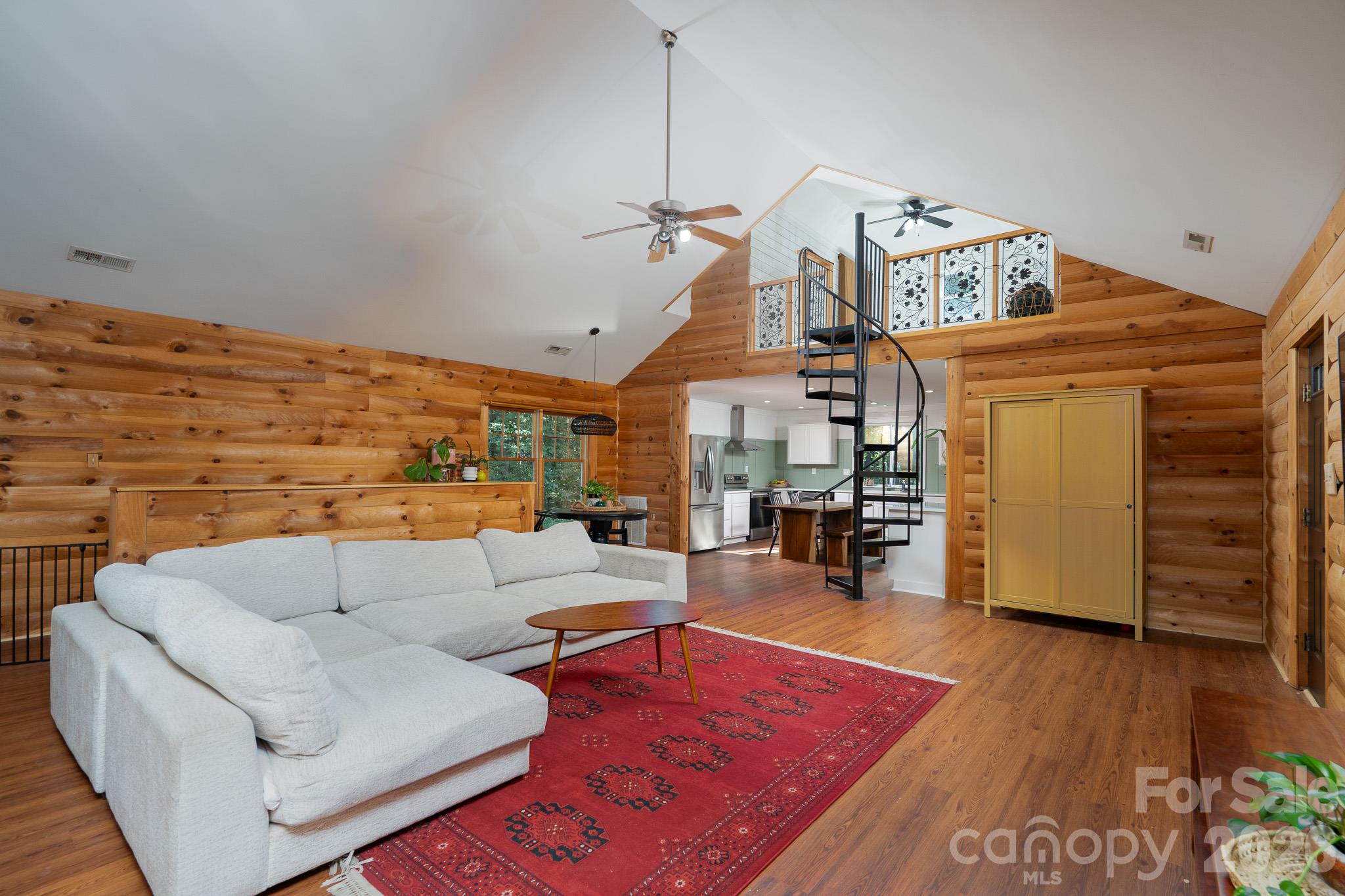 Family room with vaulted ceiling - 192 Tillery Park Drive, Mount Gilead