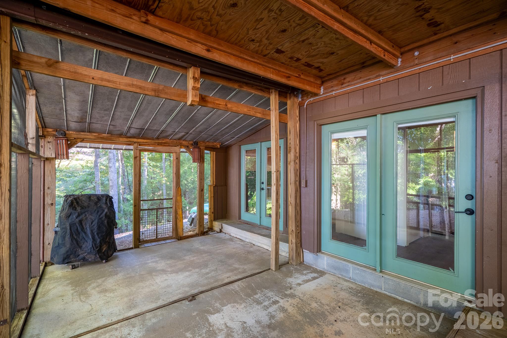 Lower level screened porch - 192 Tillery Park Drive, Mount Gilead