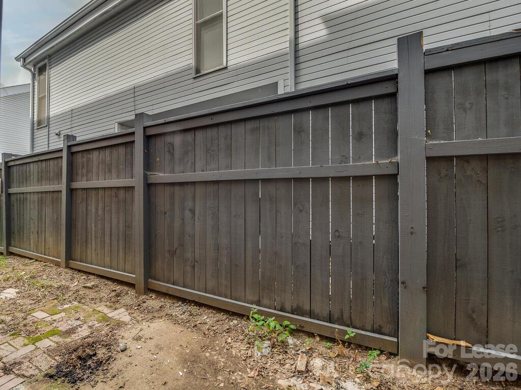 Apartment at 406 W 9th Street, Charlotte, photo 14 of 16