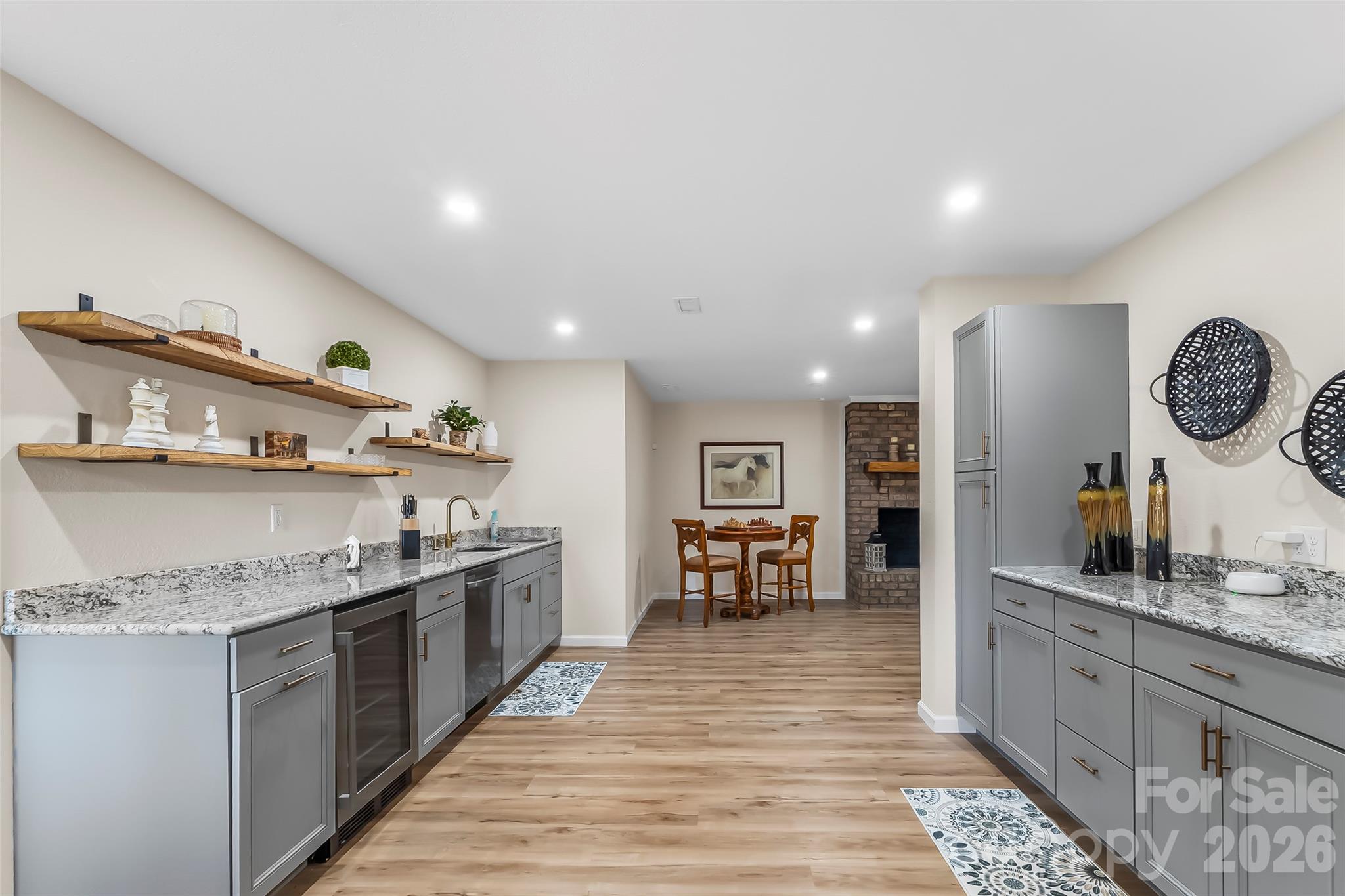 Lower level kitchen - 101 Trinity Drive, Clyde