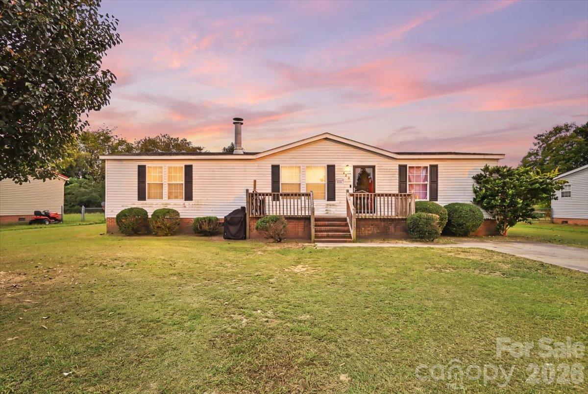 111 Magnolia Gardens Drive