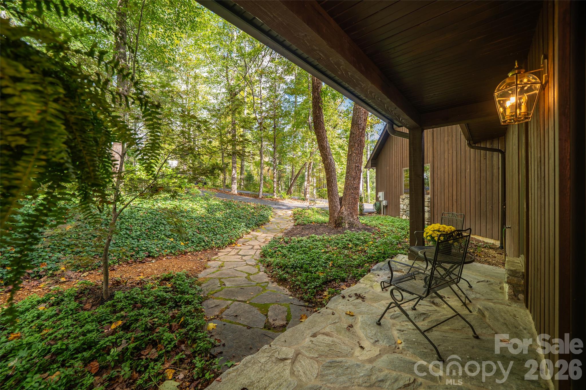 Single Family Residence at 2 Dogwood Lane, Fletcher, photo 6 of 36