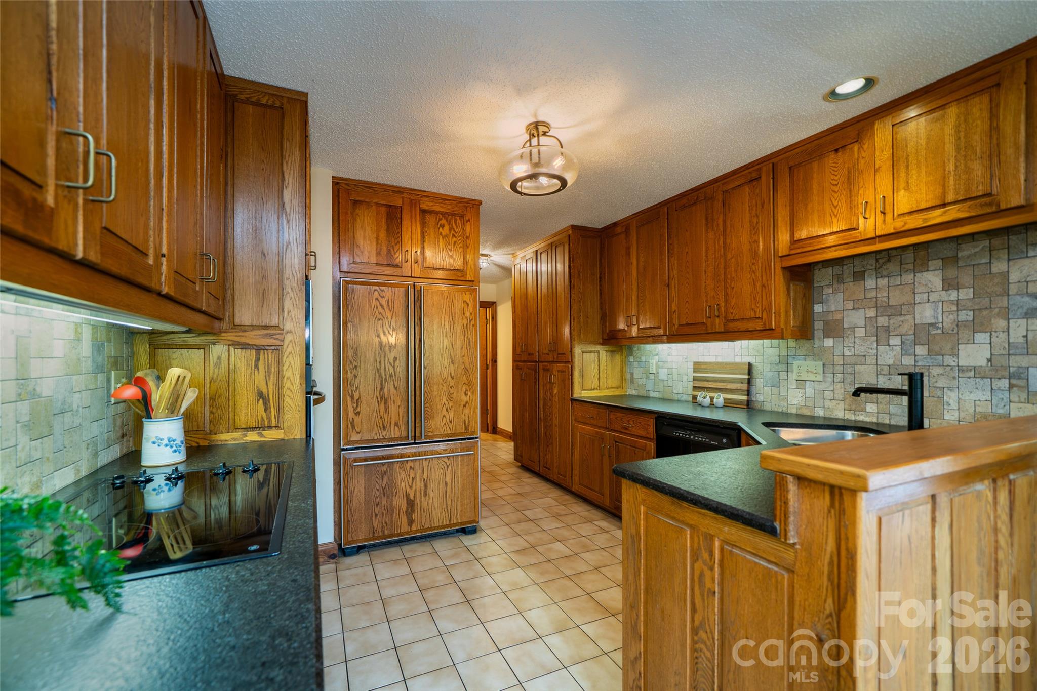 Single Family Residence at 2 Dogwood Lane, Fletcher, photo 14 of 36