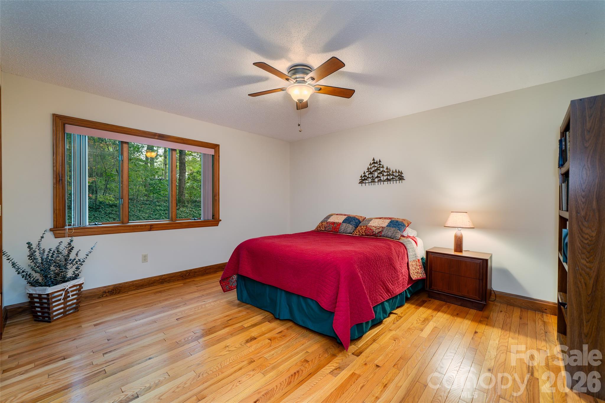 Single Family Residence at 2 Dogwood Lane, Fletcher, photo 27 of 36