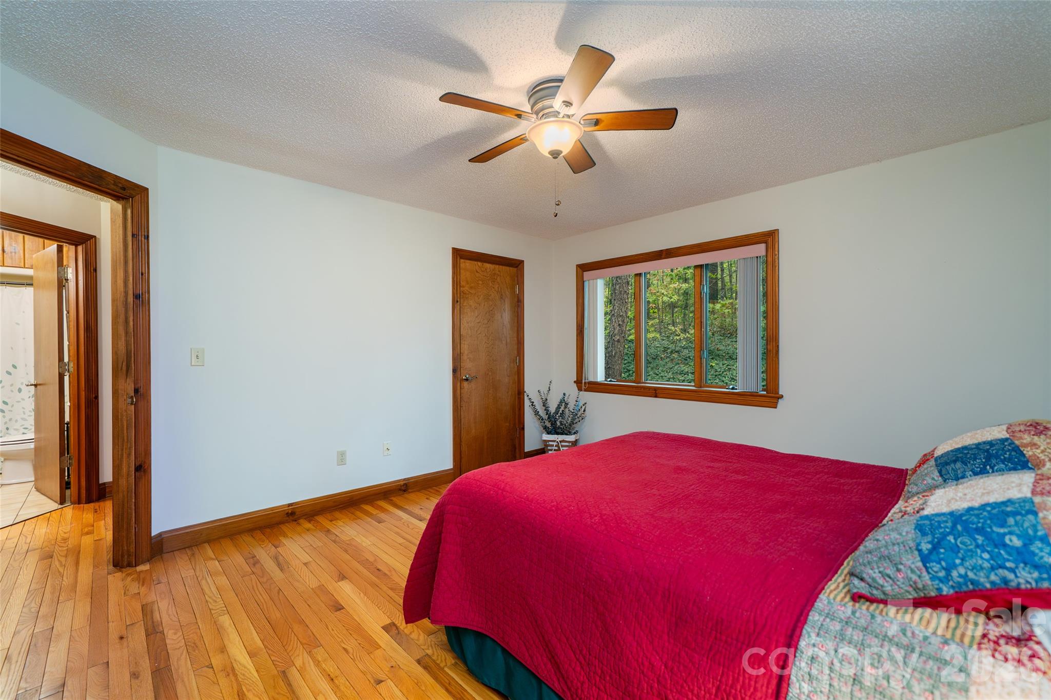 Single Family Residence at 2 Dogwood Lane, Fletcher, photo 28 of 36